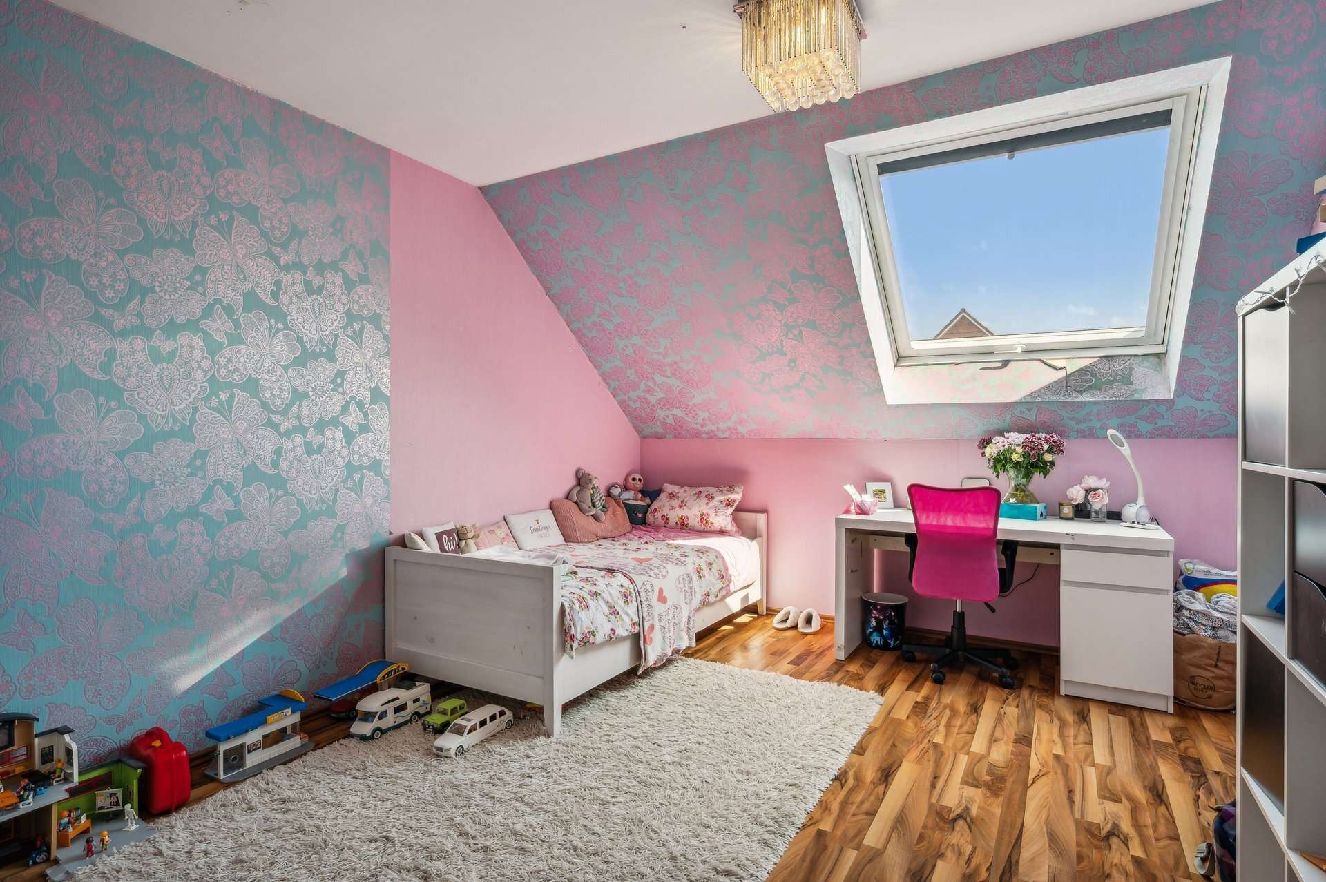 Geborgen Leben in Jüchen – Stilvolle DHH + Garten + Studio + Wellness in Jüchen – Ansicht 13