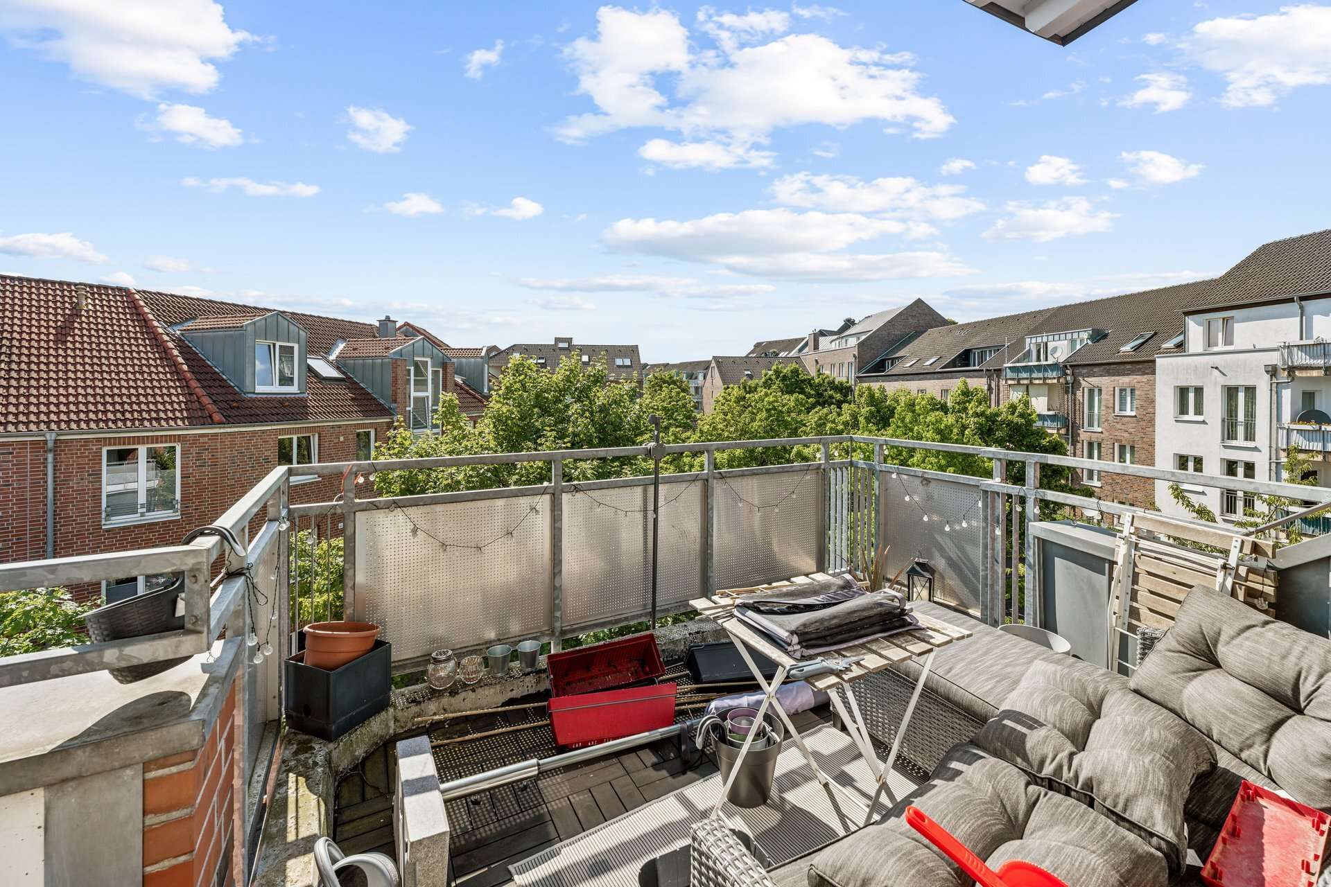 Modernes 2-Zimmer-Apartment mit Dachterrasse und TG-Stellplatz am Jröne Meerke in Neuss – Ansicht 5