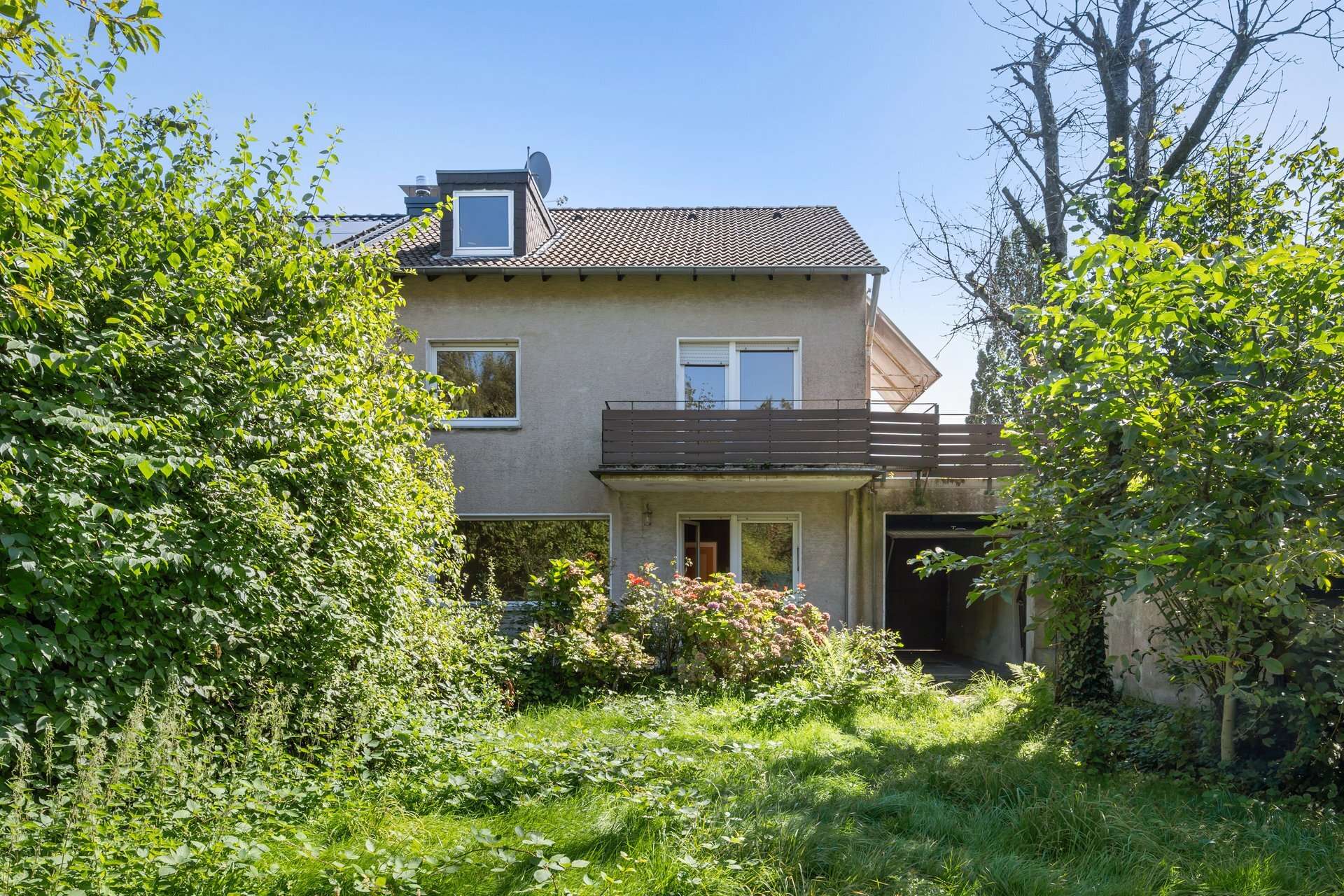Geschmackvolle Doppelhaushälfte mit ca. 170 m² Gesamtfläche und idyllischem Garten in Top-Lage in Witten – Ansicht 25