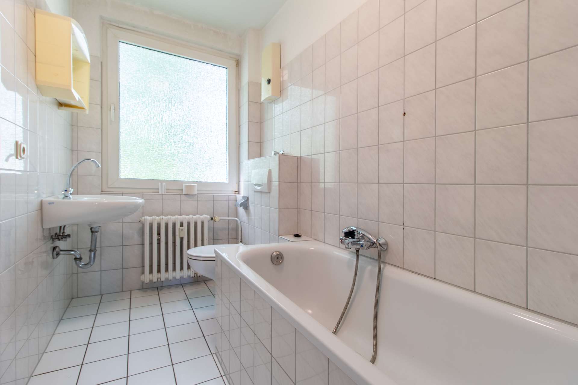 Lukratives Investment: 4 Mehrfamilienhäuser | 20 Wohneinheiten + 34 Garagen in Bochum – Ansicht 28
