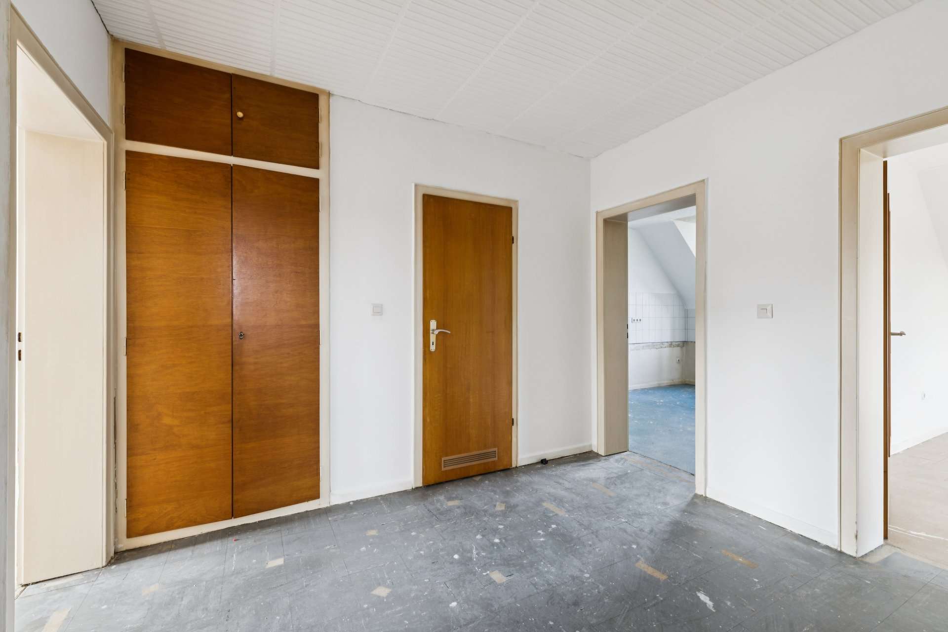 Dreifamilienhaus mit flexiblen Nutzungsmöglichkeiten und ruhigem Wohnumfeld in Bochum-Harpen in Bochum – Ansicht 26