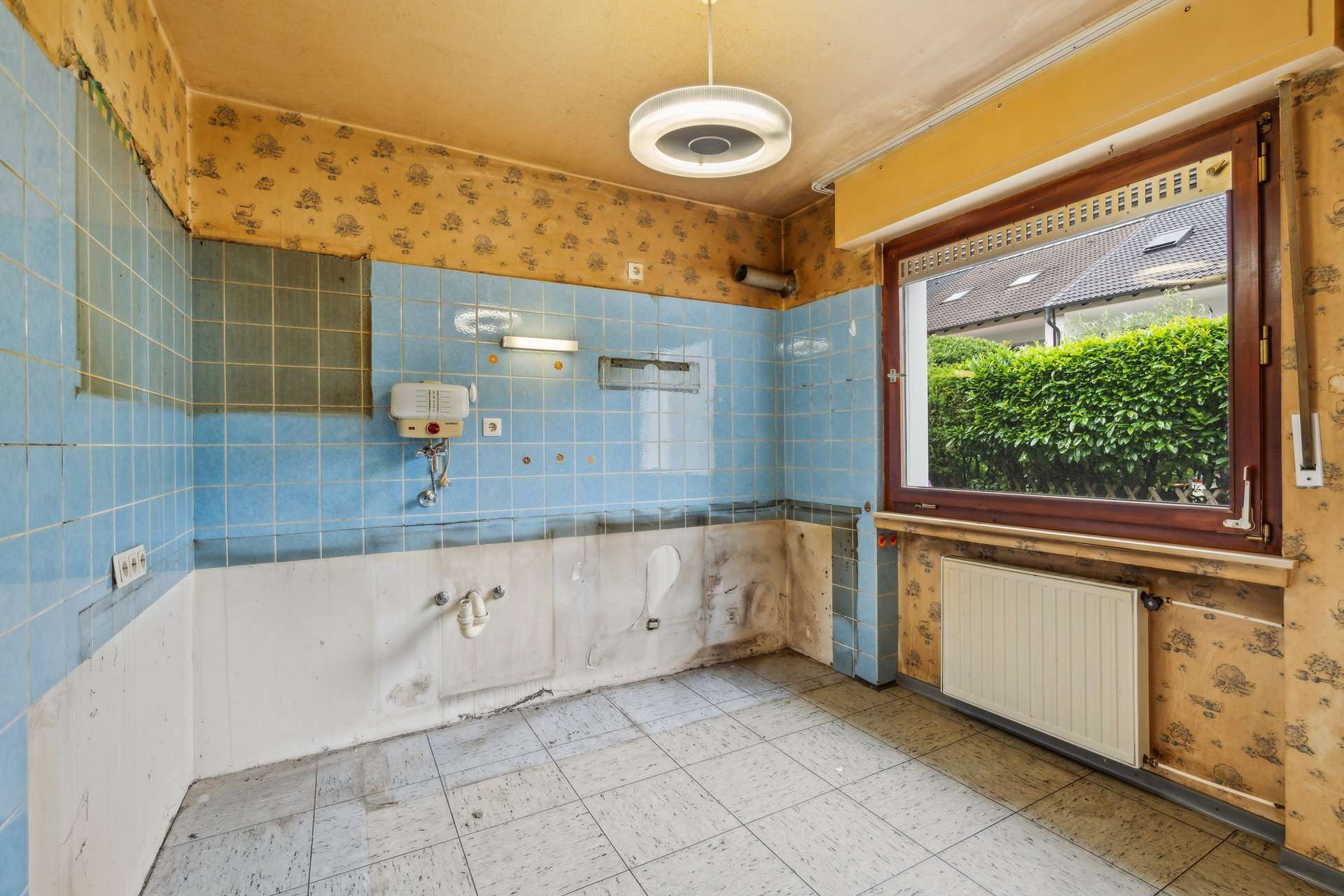 Reihenmittelhaus mit Ausbaupotenzial und Garage in ruhiger Wohnlage in Gladbeck – Ansicht 6