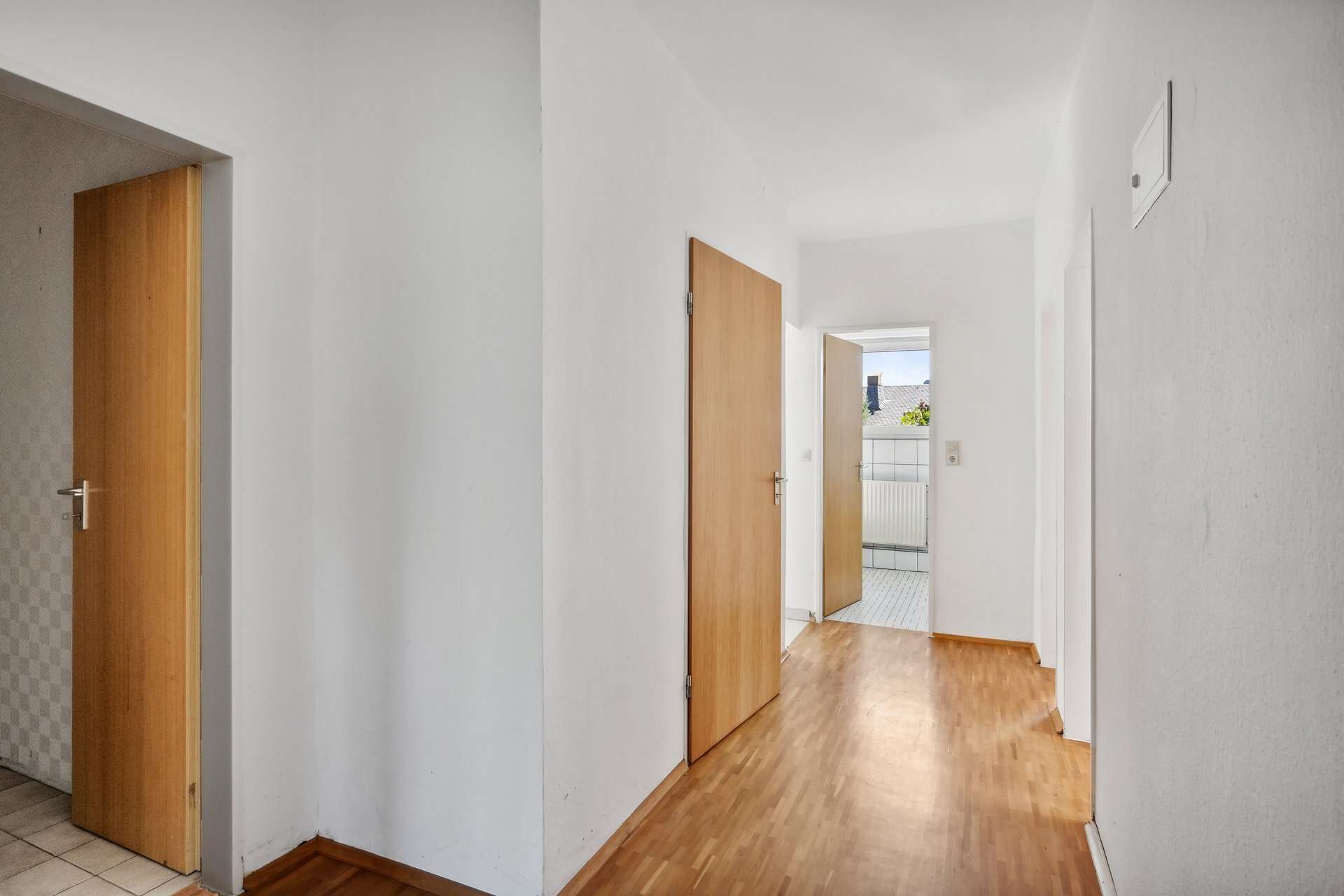 Geschmackvolle Doppelhaushälfte mit ca. 170 m² Gesamtfläche und idyllischem Garten in Top-Lage in Witten – Ansicht 9