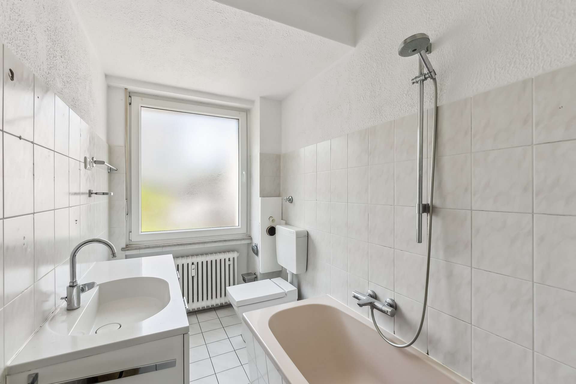 4 Zimmer - Ideale Familienwohnung mit neuw. Küche, zentral in Mönchengladbach in Mönchengladbach – Ansicht 21