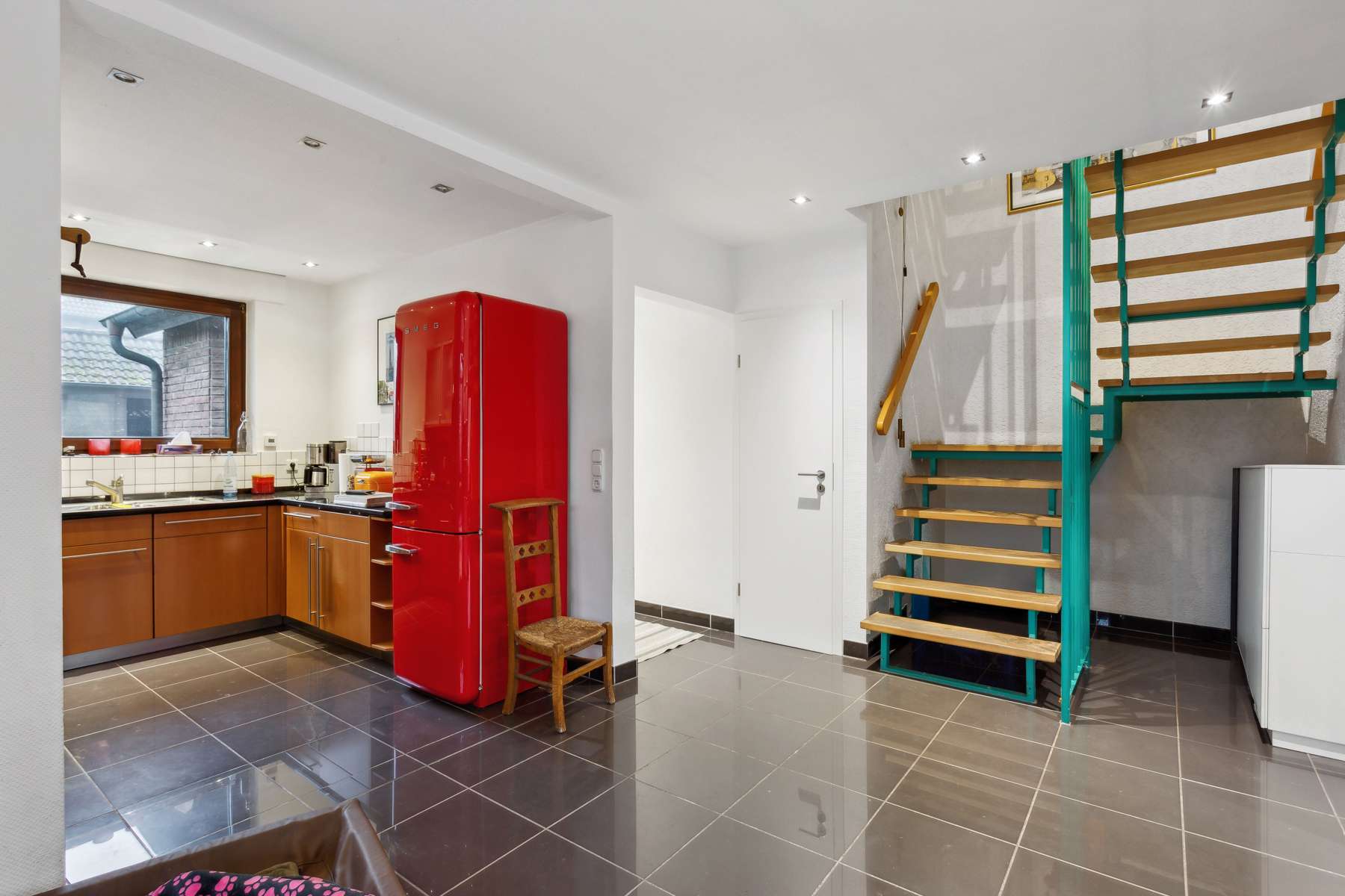 Reihenendhaus mit Wintergarten, hochwertigem Bad und offenem Wohnbereich mit mehreren Terrassen in Marl – Ansicht 5