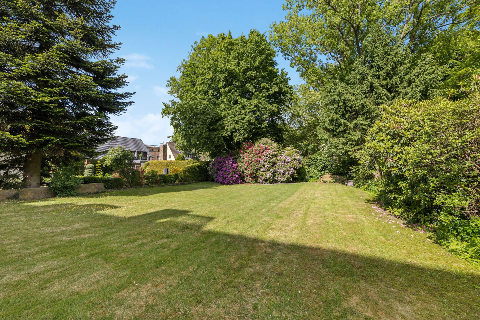 Top-Lage Wiemelhausen: Saniertes Dreifamilienhaus mit hochwertiger Ausstattung und großem Garten in Bochum – Ansicht 3