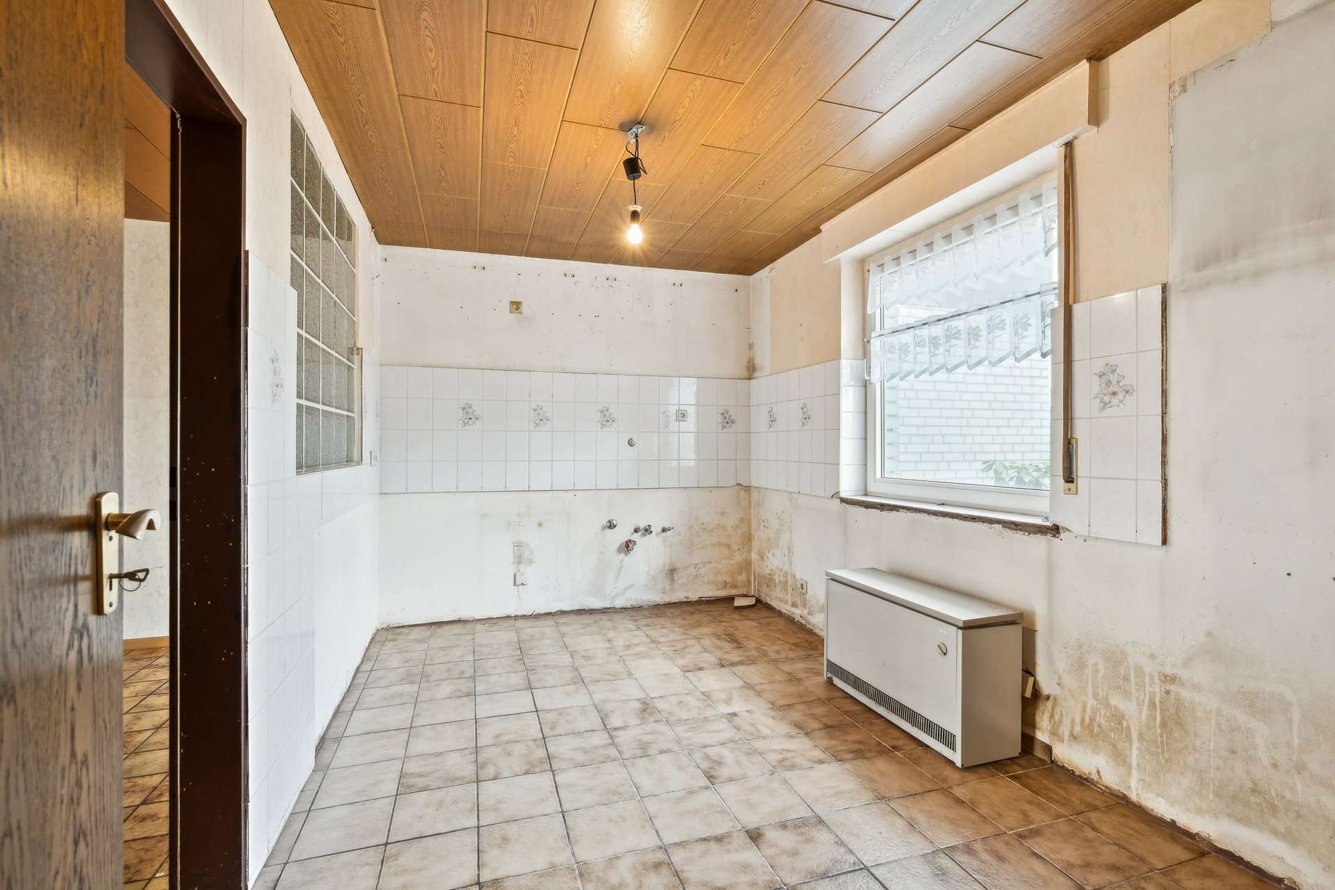 Familienfreundliches Reihenendhaus mit Charme und Raumgefühl – Split-Level trifft Bungalowstil in Dorsten – Ansicht 7