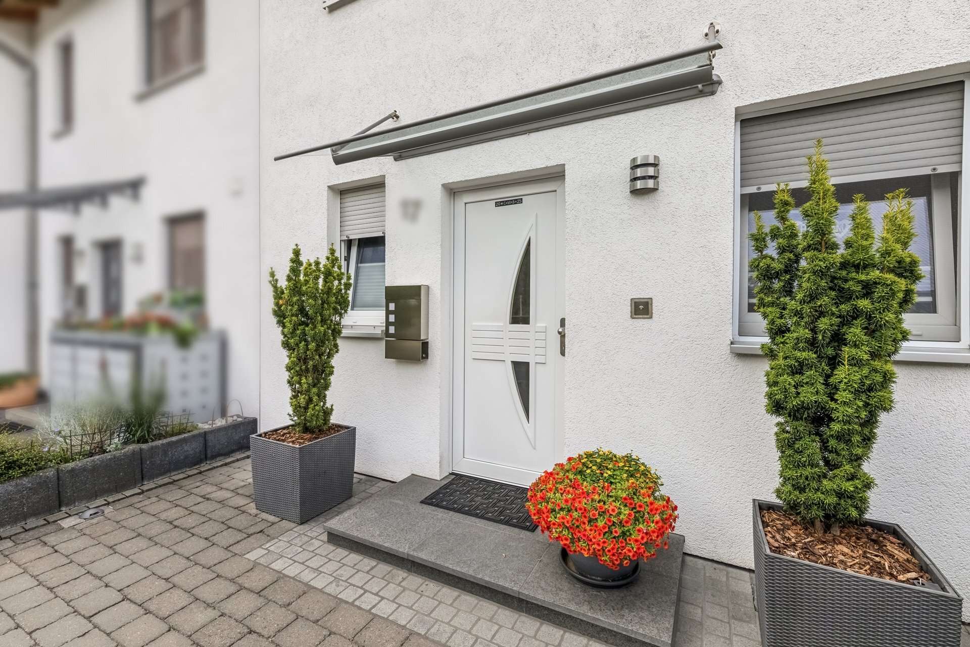 Wohlfühl-Oase mit Gartenidylle: Reihenhaus mit Solaranlage, Garage & viel Platz unterm Dach in Recklinghausen – Ansicht 10