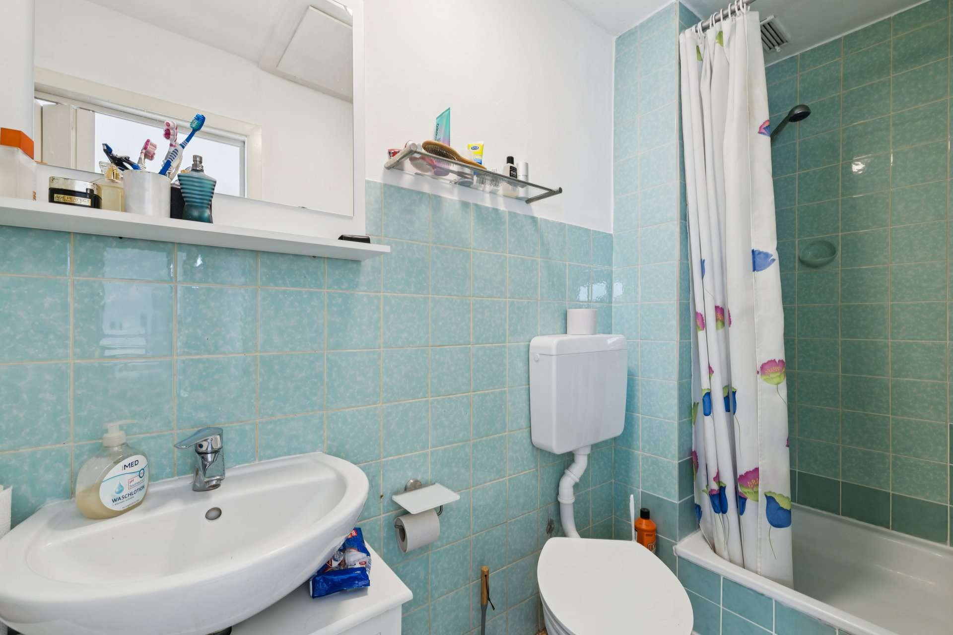 Dreifamilienhaus mit flexiblen Nutzungsmöglichkeiten und ruhigem Wohnumfeld in Bochum-Harpen in Bochum – Ansicht 27