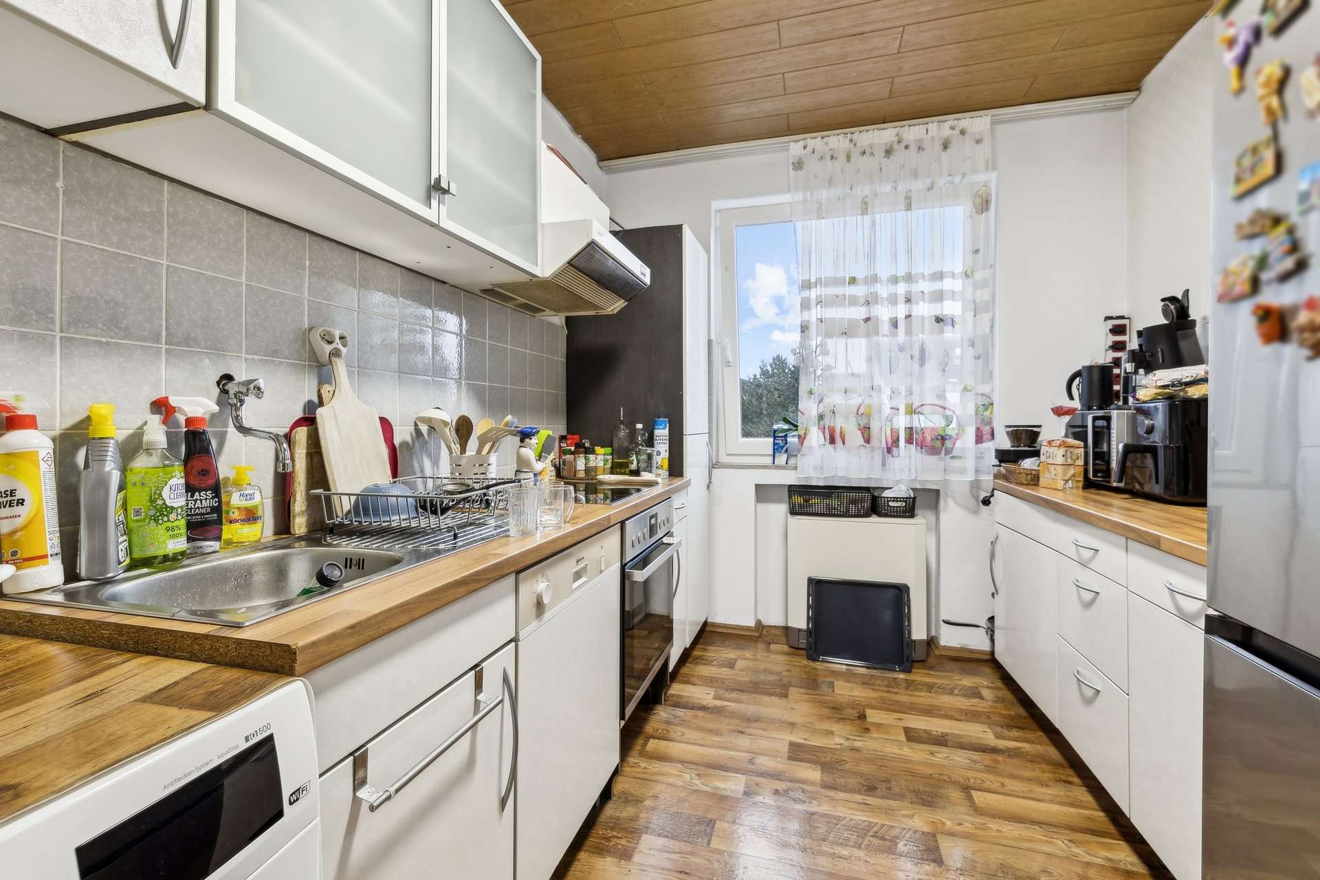 Vermietete 3,5-Zimmer-Wohnung mit Loggia, Aufzug und Tiefgaragenstellplatz in Essen – Ansicht 4
