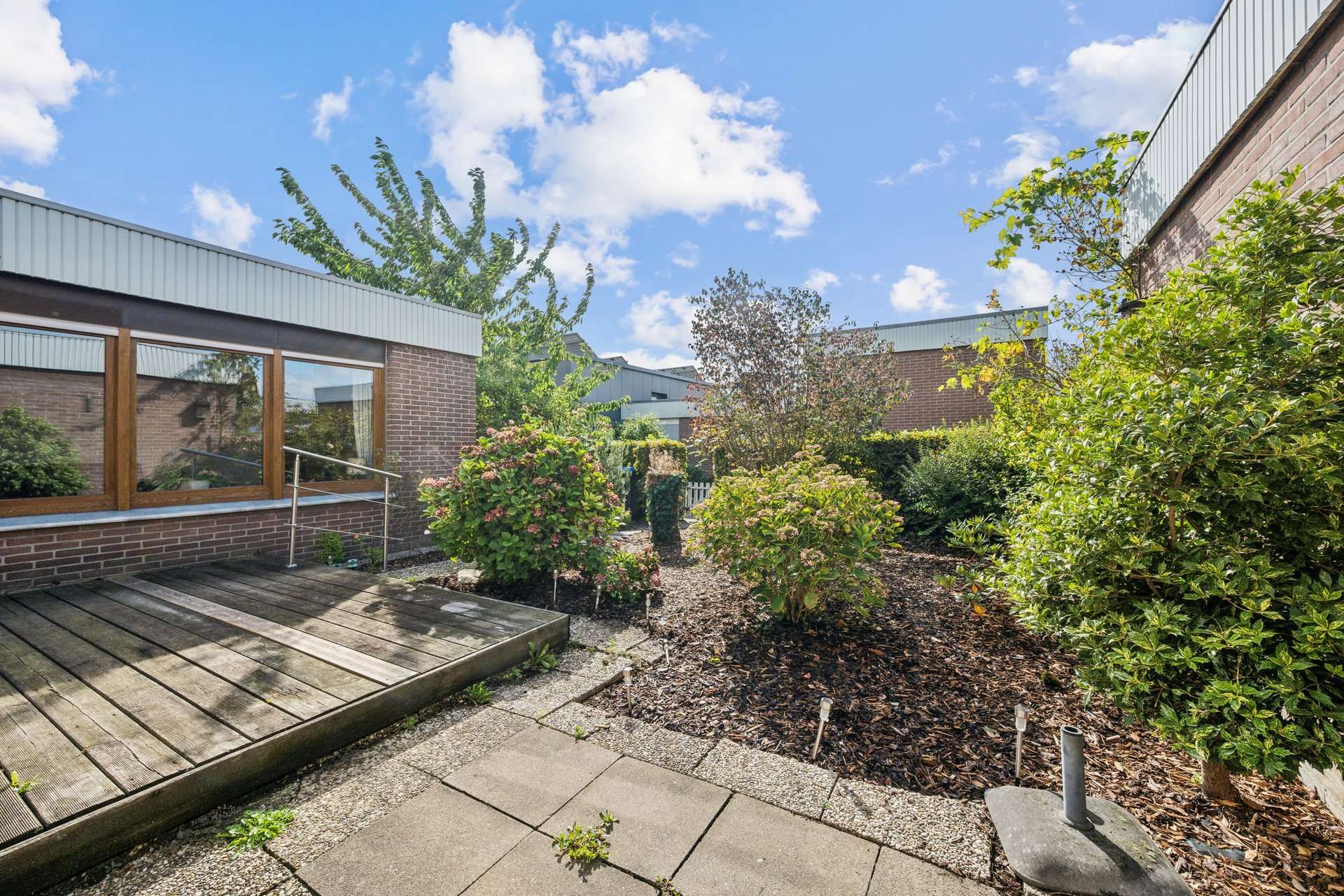 Wohnen mit Garten und Terrasse: Split-Level-Reihenhaus als Alternative zur Eigentumswohnung in Hamm – Ansicht 3