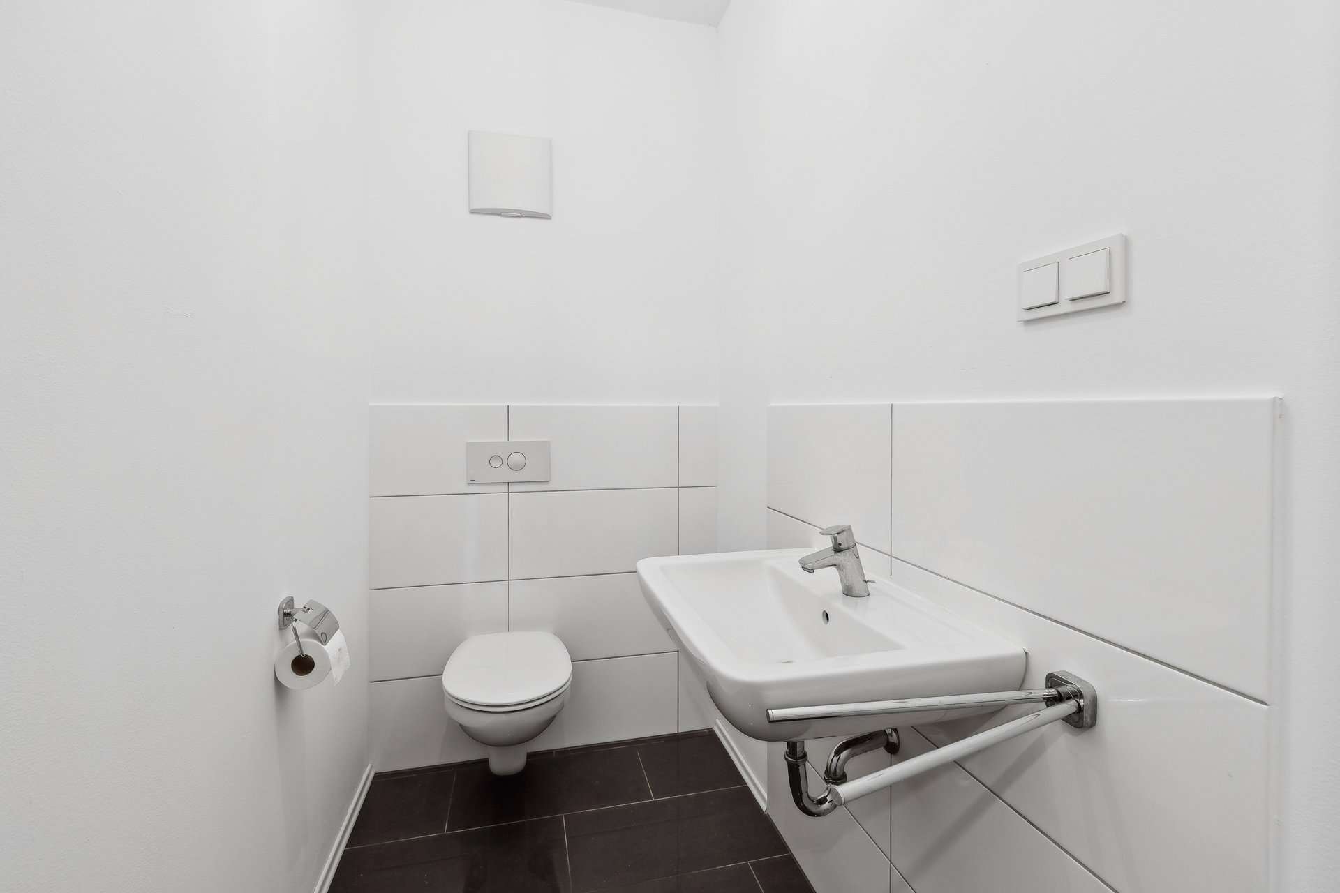 Stilvolle Wohnung im architektonisch anspruchsvollen Mehrfamilienhaus mit Aufzug und Balkon in Recklinghausen – Ansicht 13