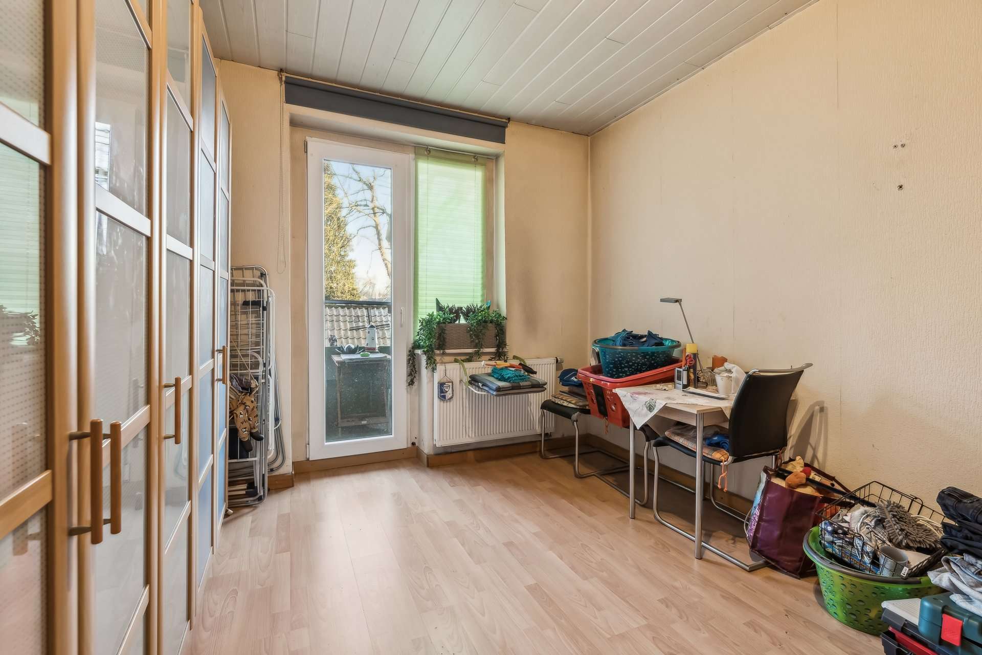 Viel Platz zum Leben – 4-Zimmer-Wohnung mit Garage im ruhigen Dreifamilienhaus in Bochum – Ansicht 7