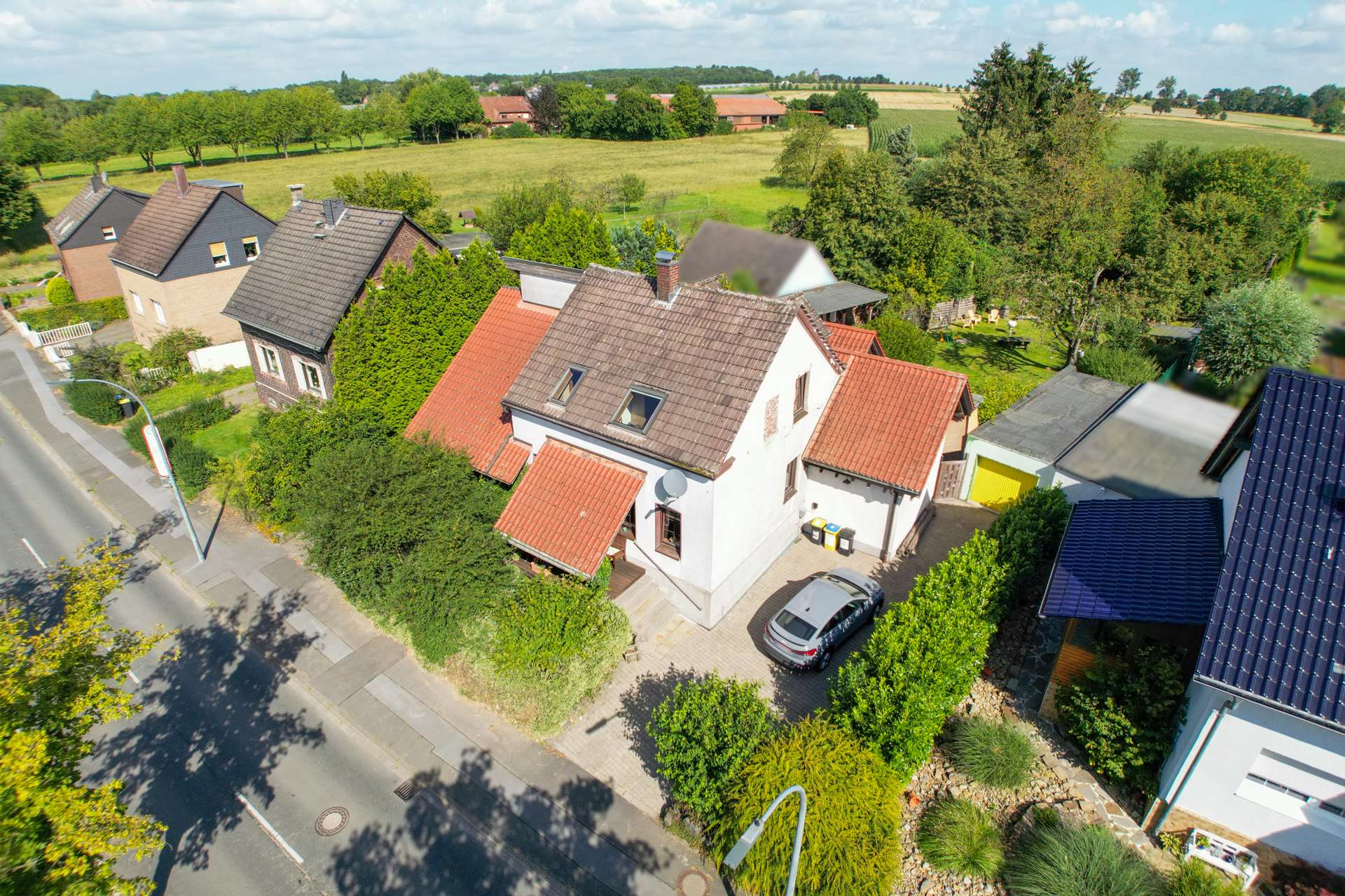 Bezauberndes Einfamilienhaus mit Einliegerwohnung im Landhausstil mit weitläufigem Grundstück in Dortmund – Ansicht 42