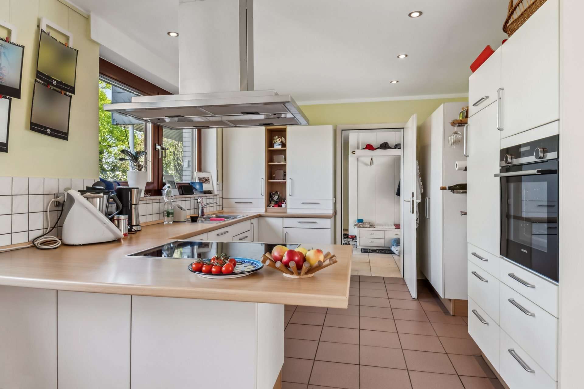 Großzügiger Bungalow am Feldrand mit über 200 m² Wohnfläche, Kamin, Garten und wertiger Ausstattung in Dorsten – Ansicht 10