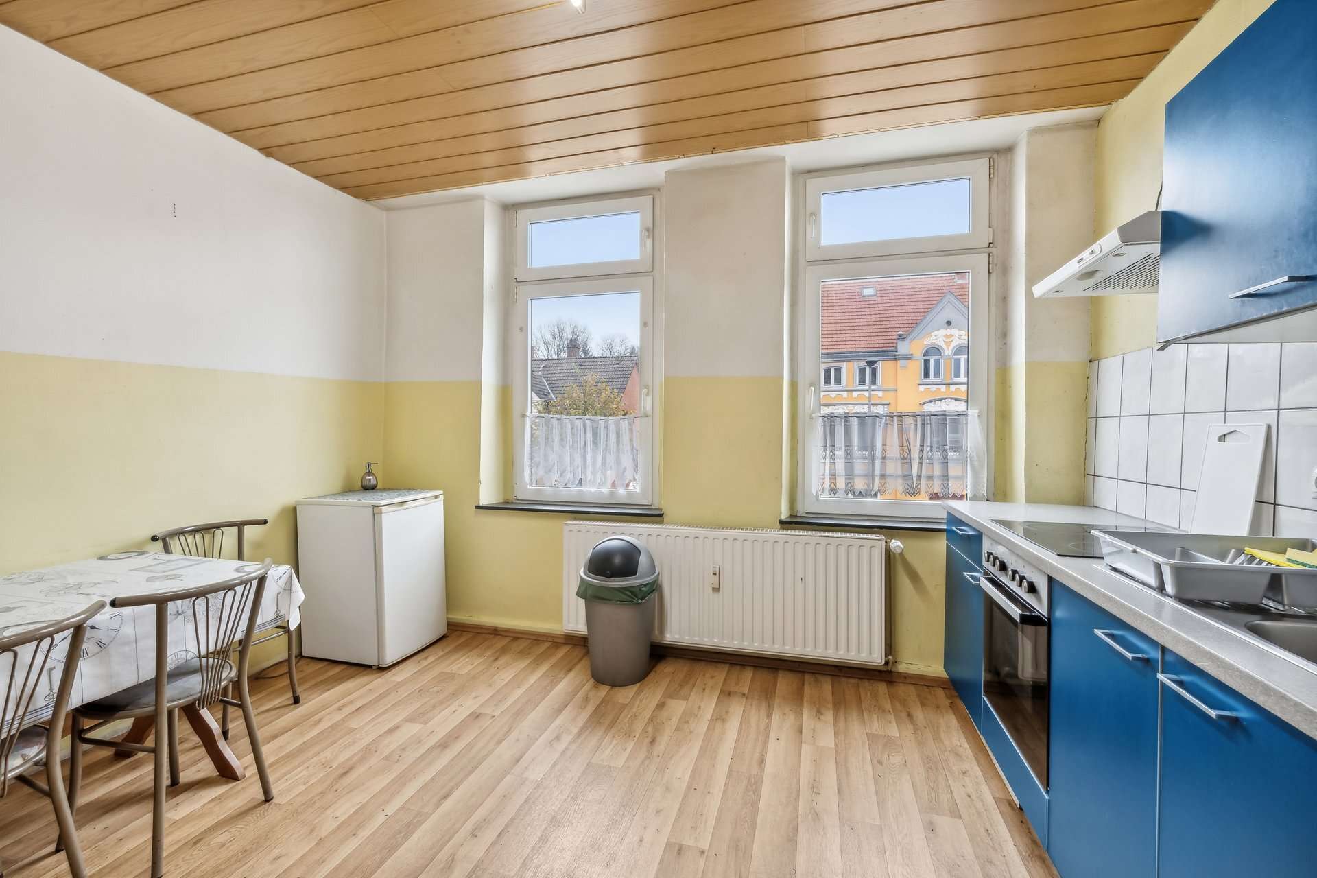 Freigezogenes Mehrfamilienhaus-Ensemble mit Entwicklungspotenzial und flexiblen Möglichkeiten in Bochum – Ansicht 27