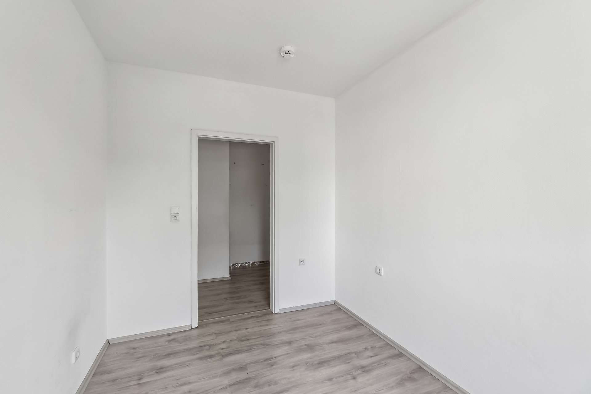 4 Zimmer - Ideale Familienwohnung mit neuw. Küche, zentral in Mönchengladbach in Mönchengladbach – Ansicht 20