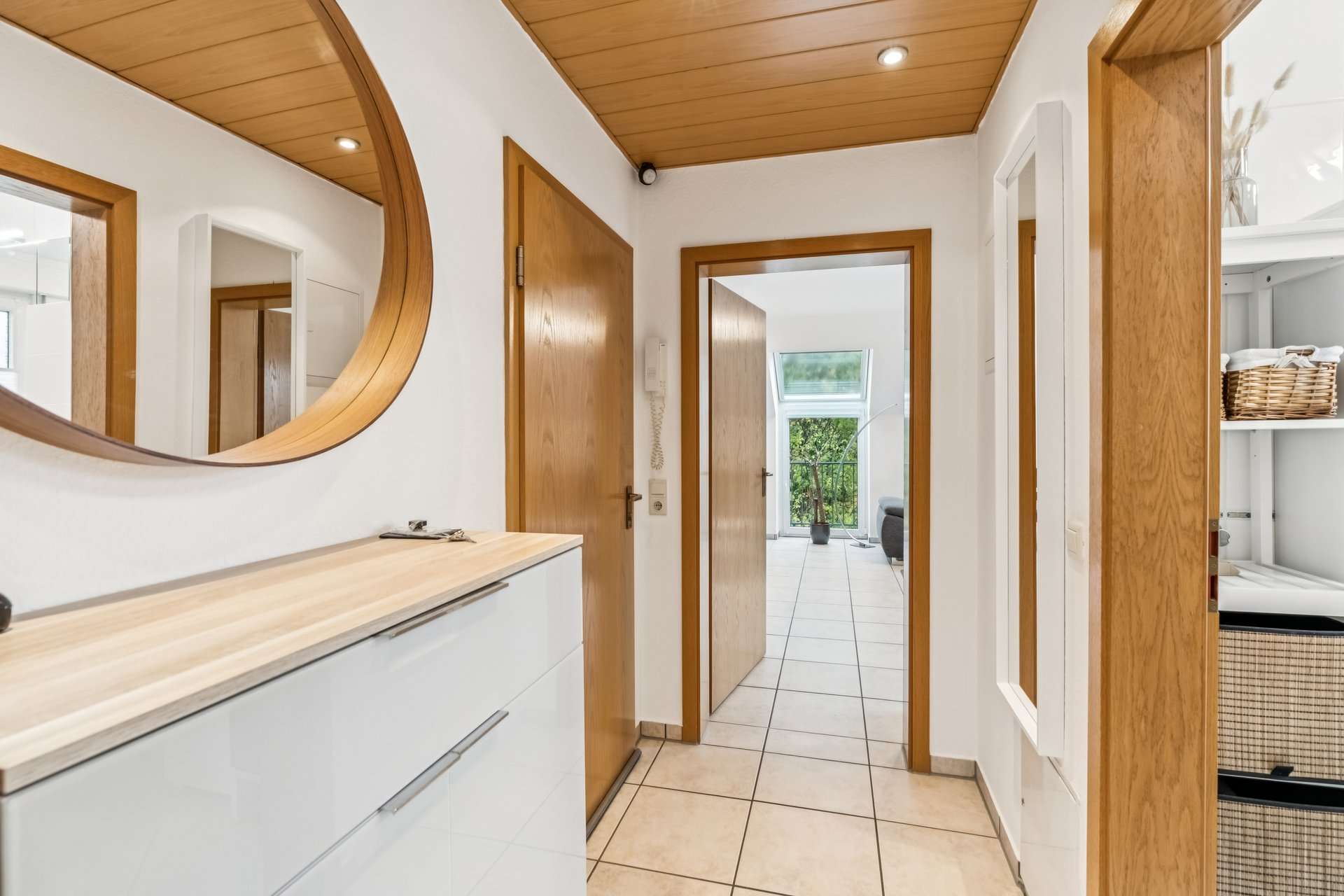 Dachgeschosswohnung mit Balkon und Außenstellplatz in Datteln – Ansicht 3