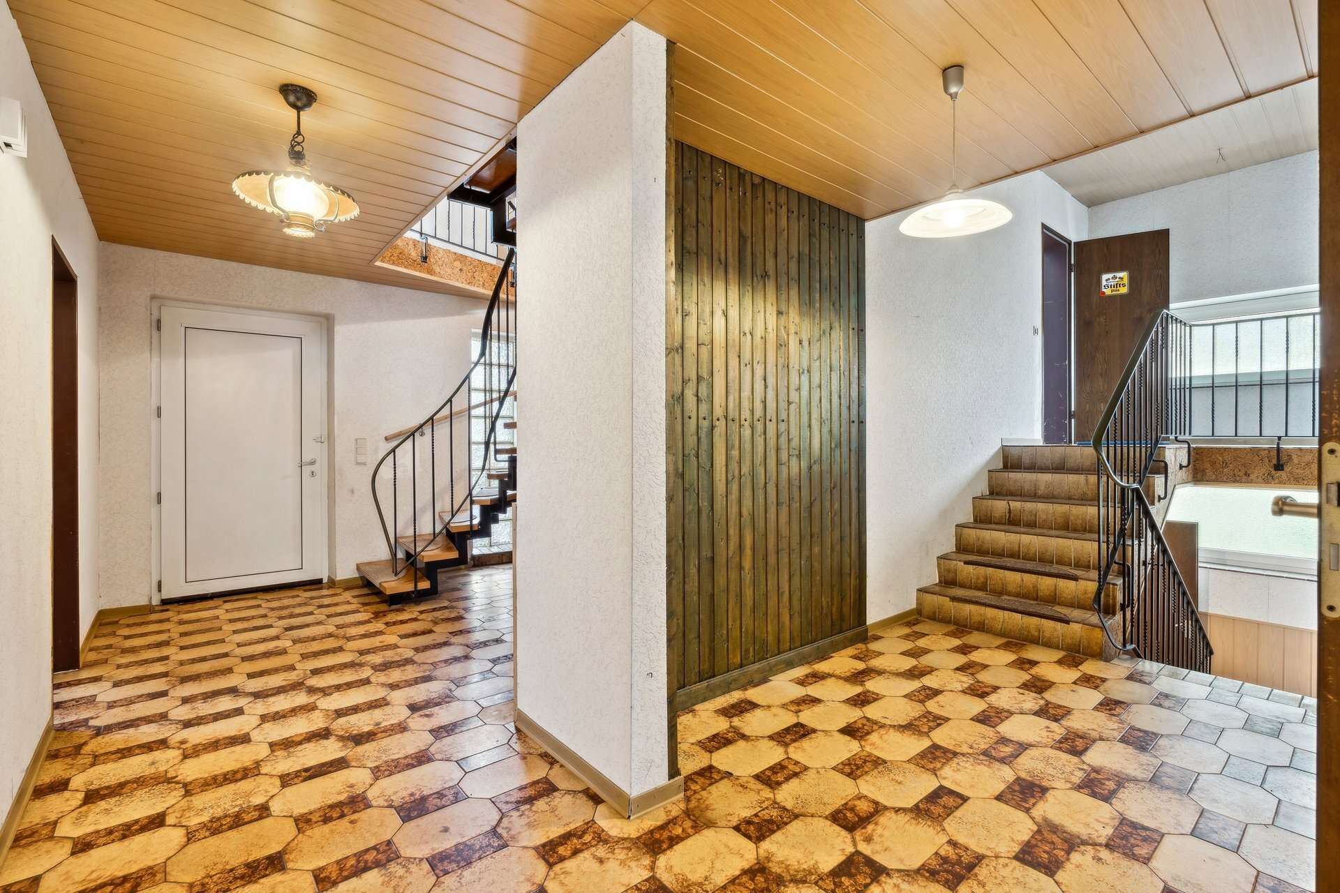 Familienfreundliches Reihenendhaus mit Charme und Raumgefühl – Split-Level trifft Bungalowstil in Dorsten – Ansicht 6