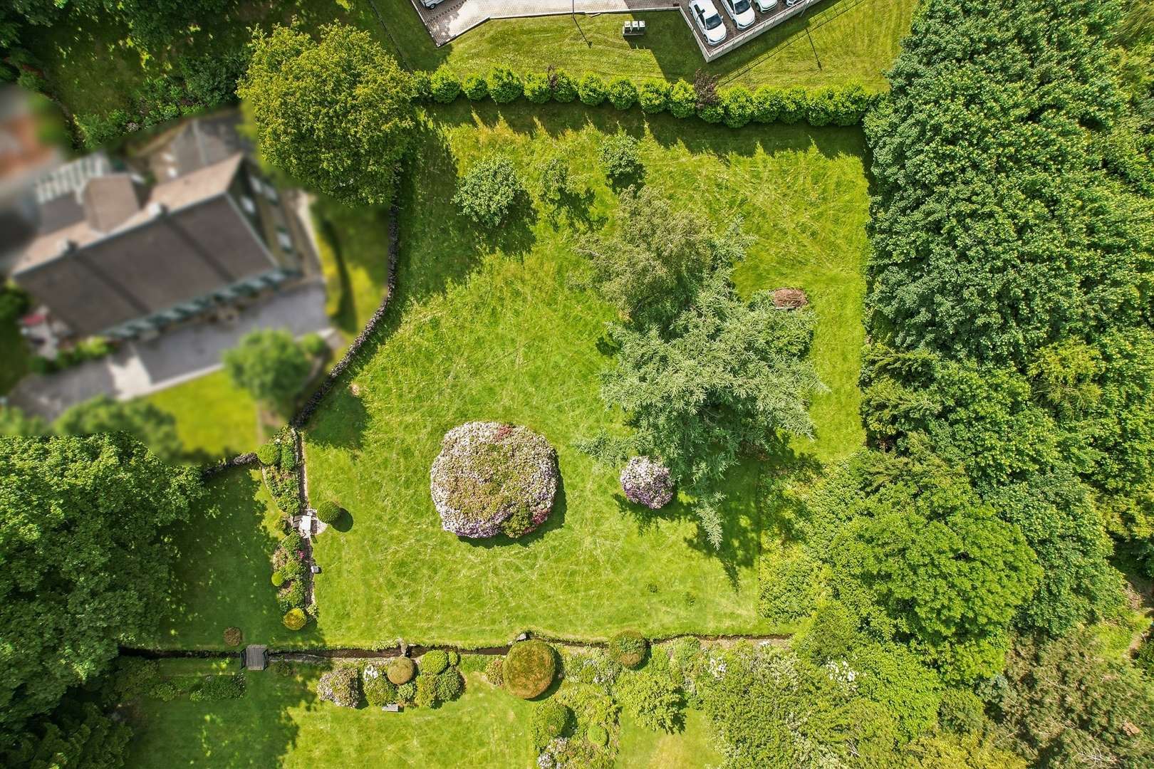 Außergewöhnlich großes Grundstück für Doppelhaushälfte mit positiver Bauvoranfrage