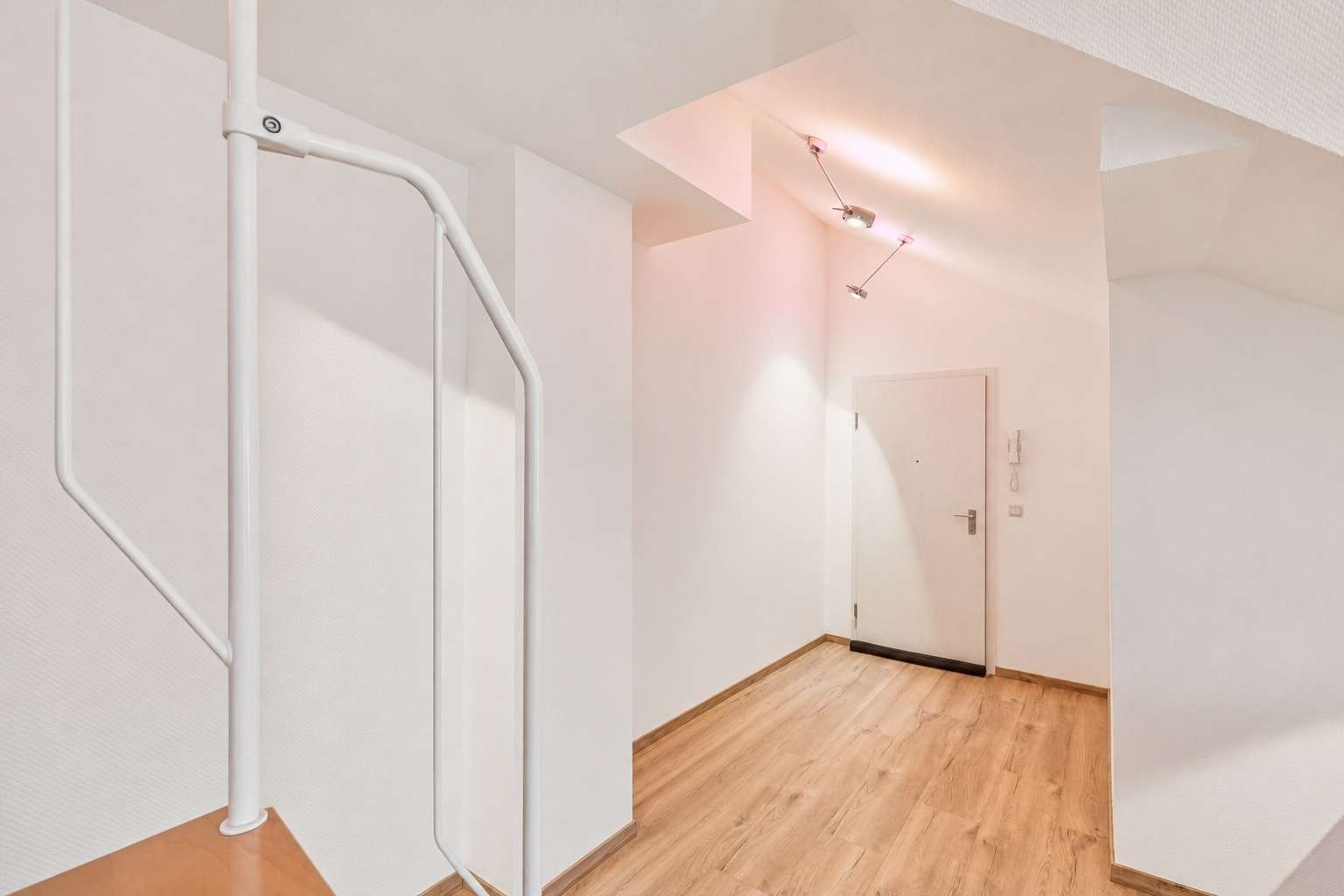 Gepflegte Dachgeschosswohnung mit Garage in Lünen – Ansicht 9