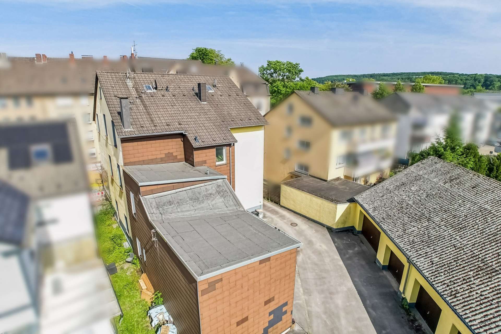 Mehrfamilienhaus mit sieben Wohneinheiten, neun Garagen und zusätzlichem Mietsteigerungspotenzial in Witten – Ansicht 21