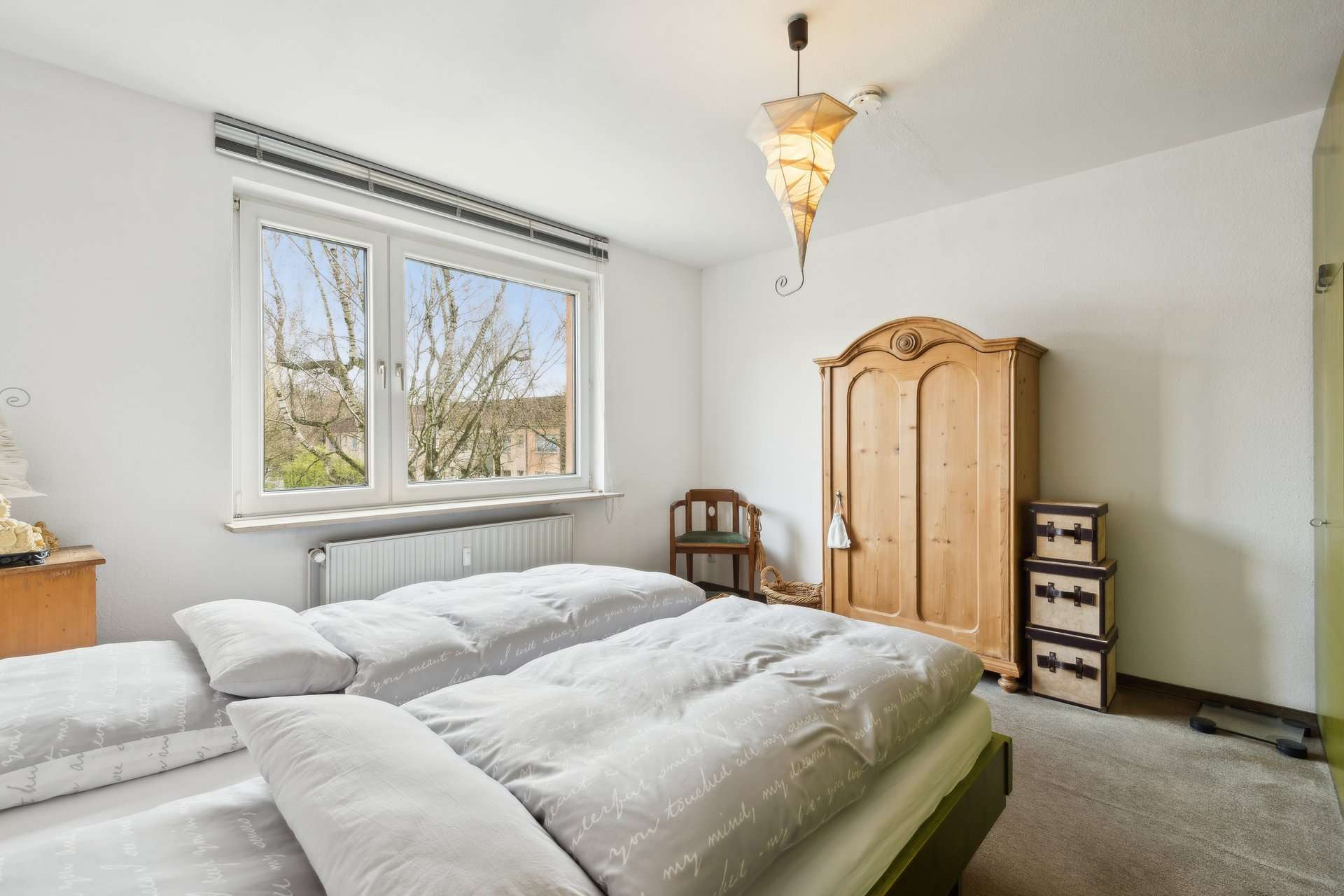 Charmante 3-Zimmer Wohnung mit Balkon und Stellplatz in ruhiger Lage von Knittkuhl in Düsseldorf – Ansicht 3