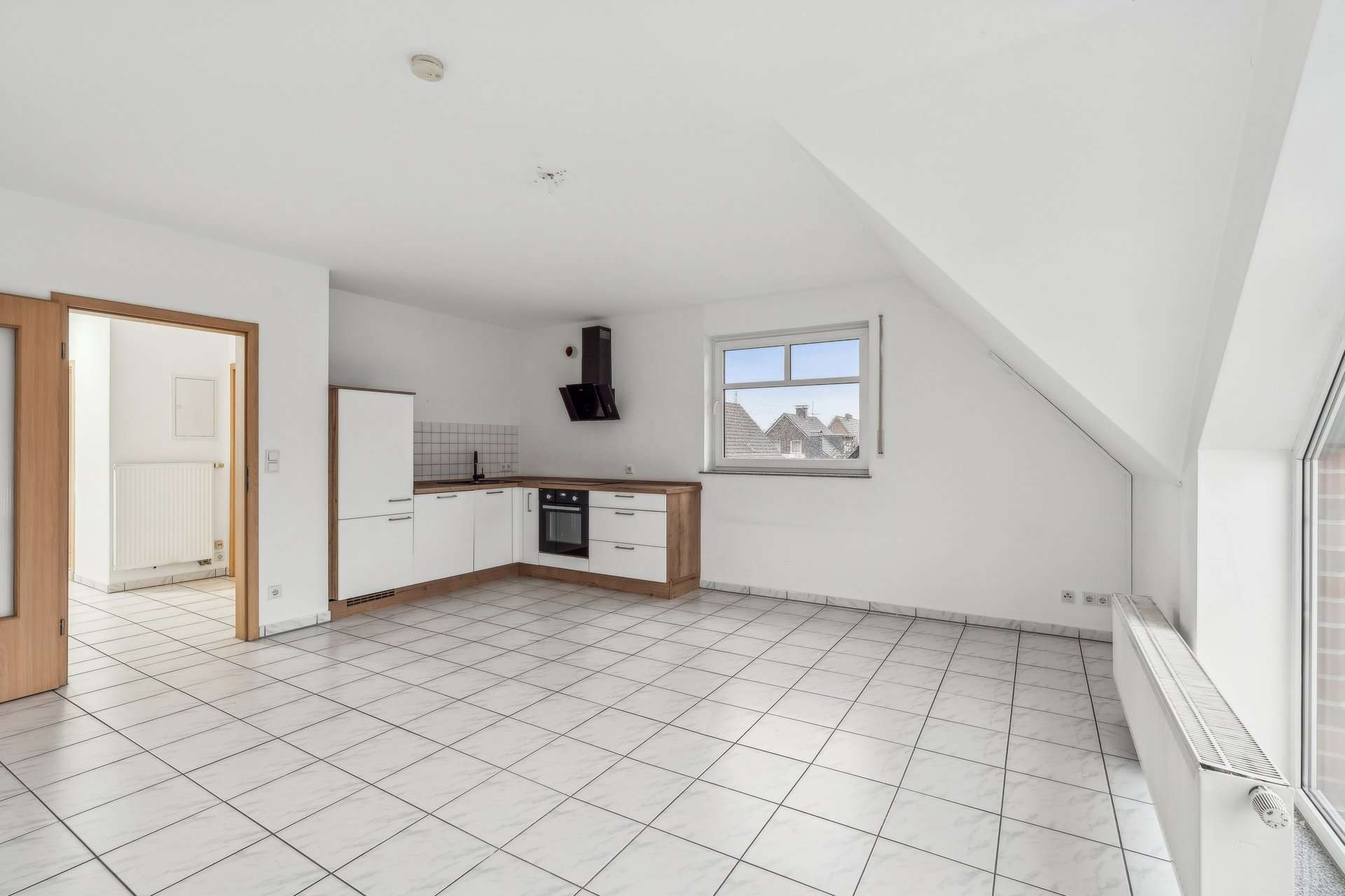 Moderne Maisonette mit Balkon, Stellplatz, privatem Eingang und offenem Grundriss in ruhiger Lage in Raesfeld – Ansicht 3