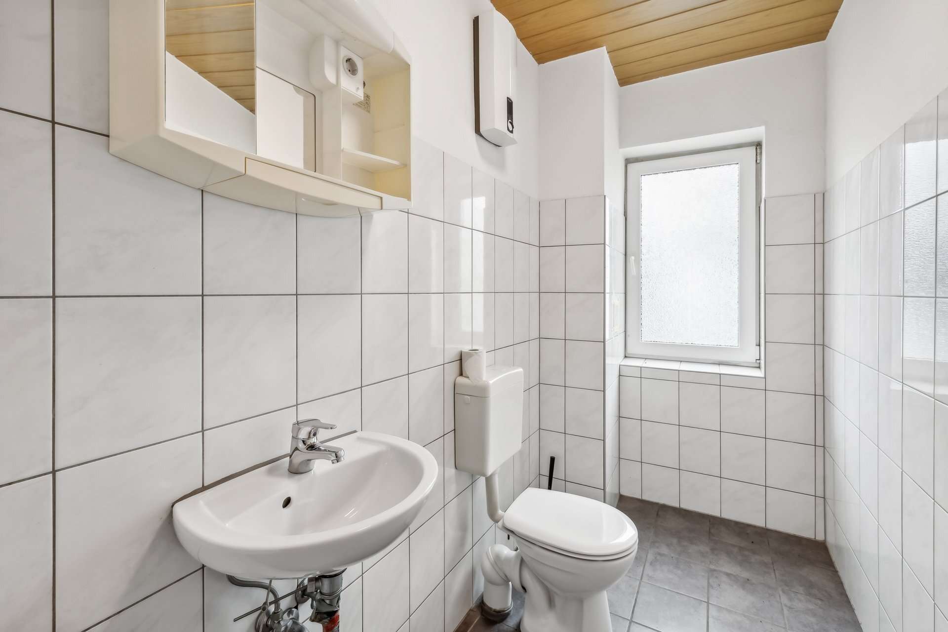 Freigezogenes Mehrfamilienhaus-Ensemble mit Entwicklungspotenzial und flexiblen Möglichkeiten in Bochum – Ansicht 29