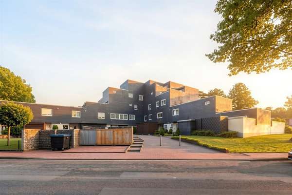 Großzügige Maisonette in gepflegter Wohnanlage – zwei Terrassen inklusive