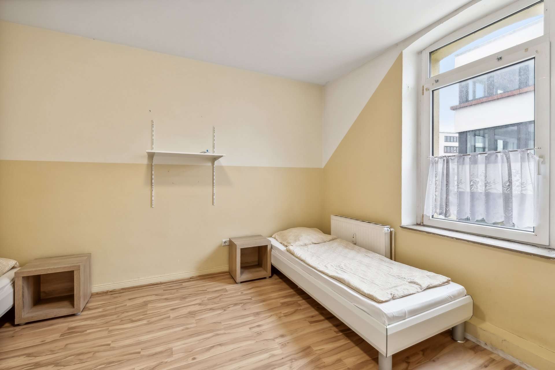 Freigezogenes Mehrfamilienhaus-Ensemble mit Entwicklungspotenzial und flexiblen Möglichkeiten in Bochum – Ansicht 8
