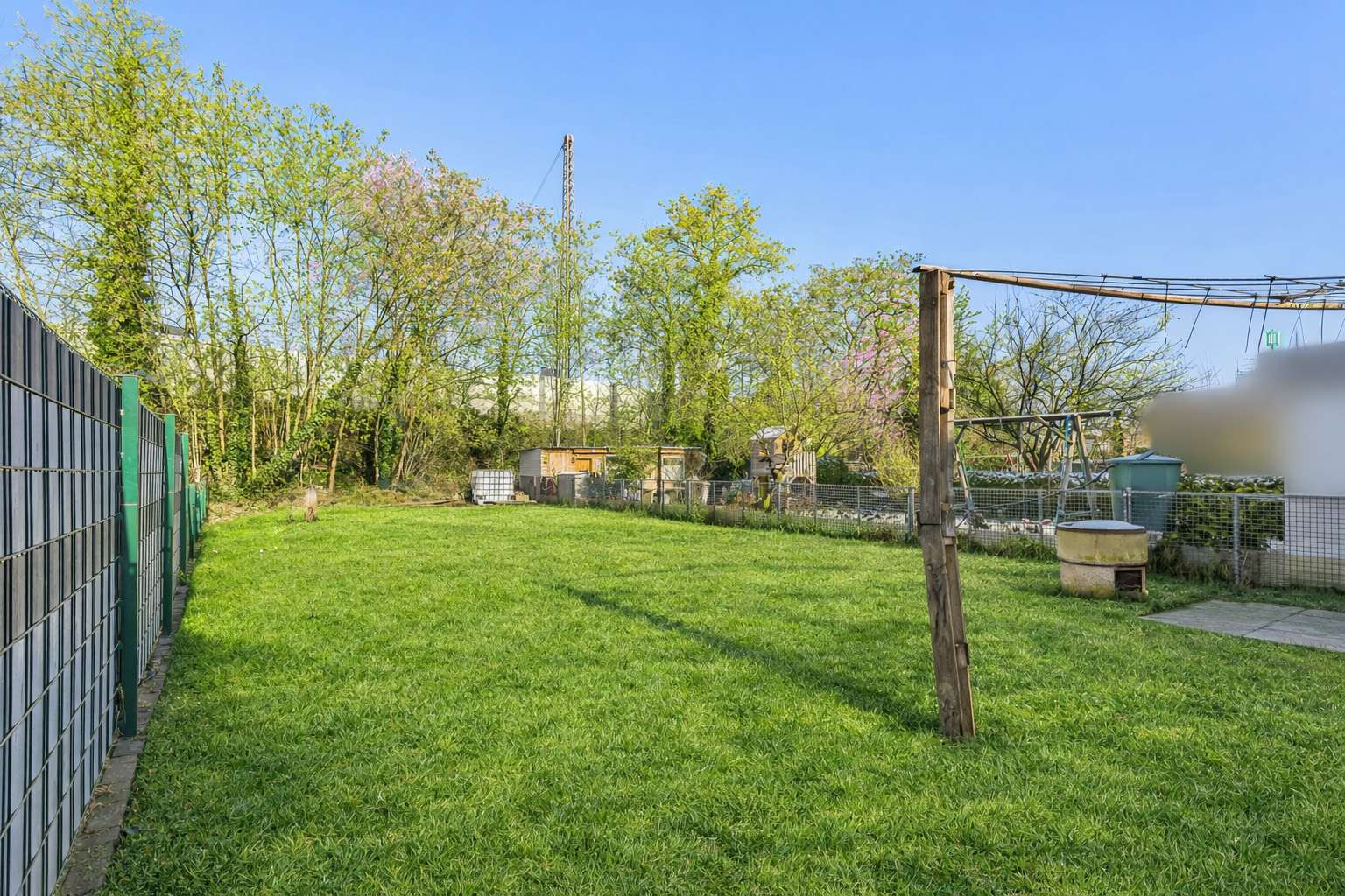 Modernes Wohnen mit Smart-Home, Kamin & Garten –  hochwertig ausgestattete Doppelhaushälfte in Castrop-Rauxel – Ansicht 20
