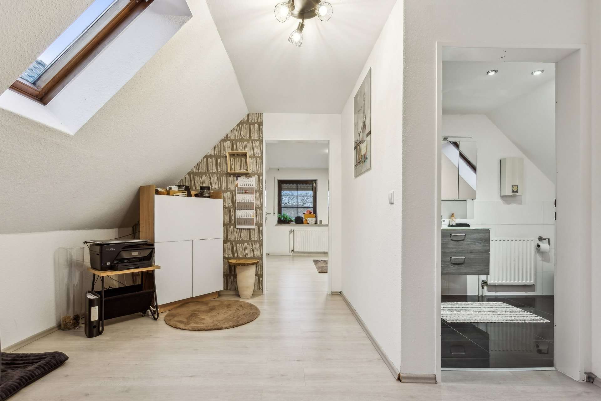 Großzügige Maisonettewohnung mit zwei Bädern und außergewöhnlichem Balkon in Oer-Erkenschwick – Ansicht 8