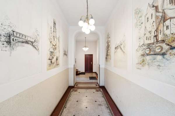 Wohnen mit Charakter: Stilvolle Maisonette mit zwei Südbalkonen und 147 m² Wohn-& Nutzfläche