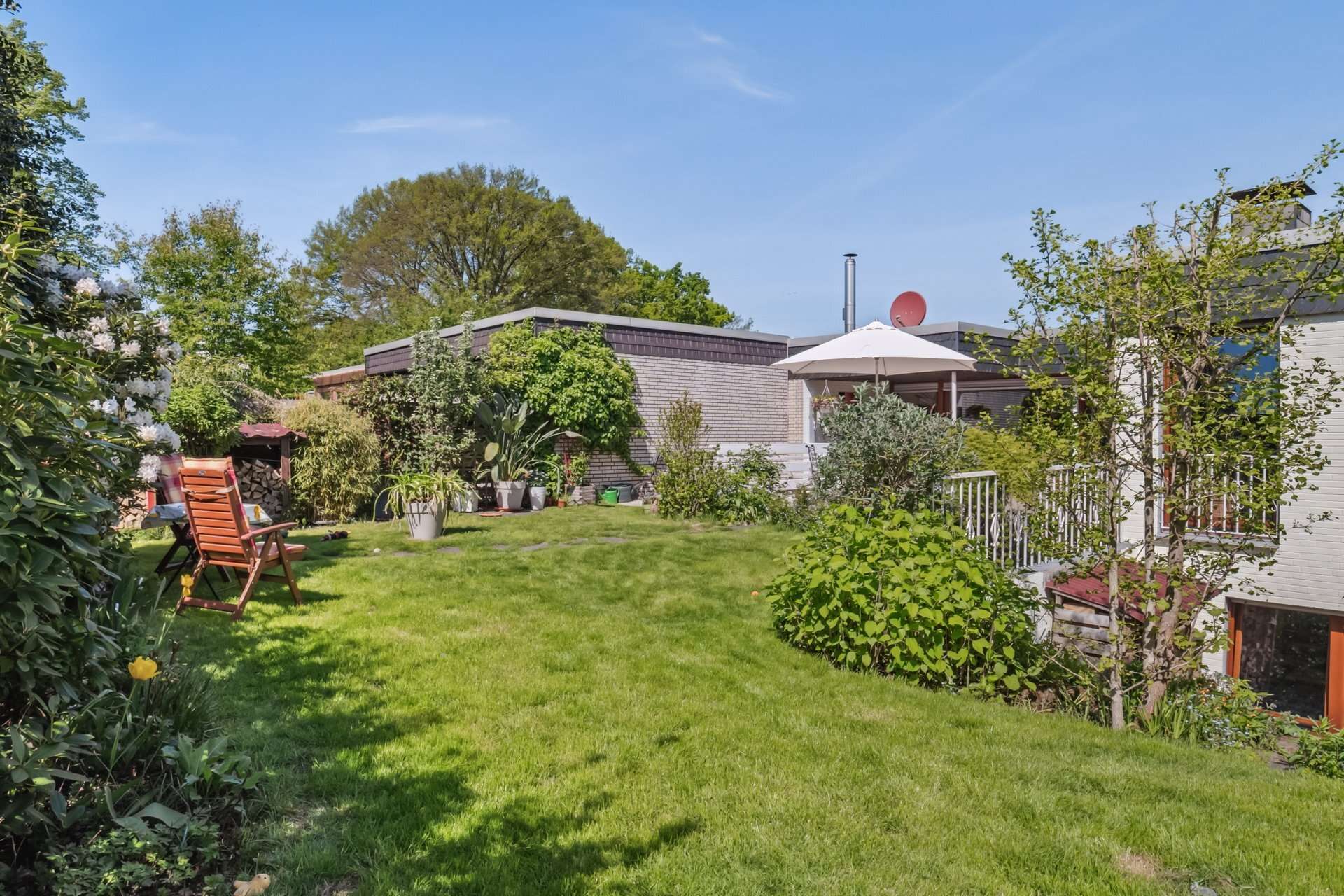 Großzügiger Bungalow am Feldrand mit über 200 m² Wohnfläche, Kamin, Garten und wertiger Ausstattung in Dorsten – Ansicht 31