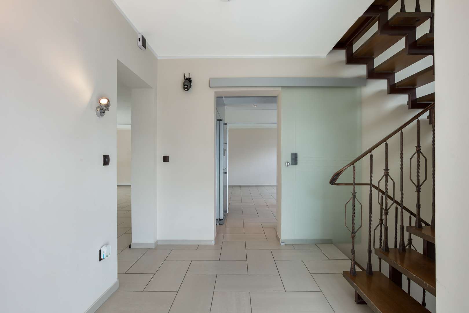 Hochwertiges Einfamilienhaus mit Pool, Sauna, weitläufigem Garten, Terrassenflächen und Doppelgarage in Rüthen – Ansicht 13