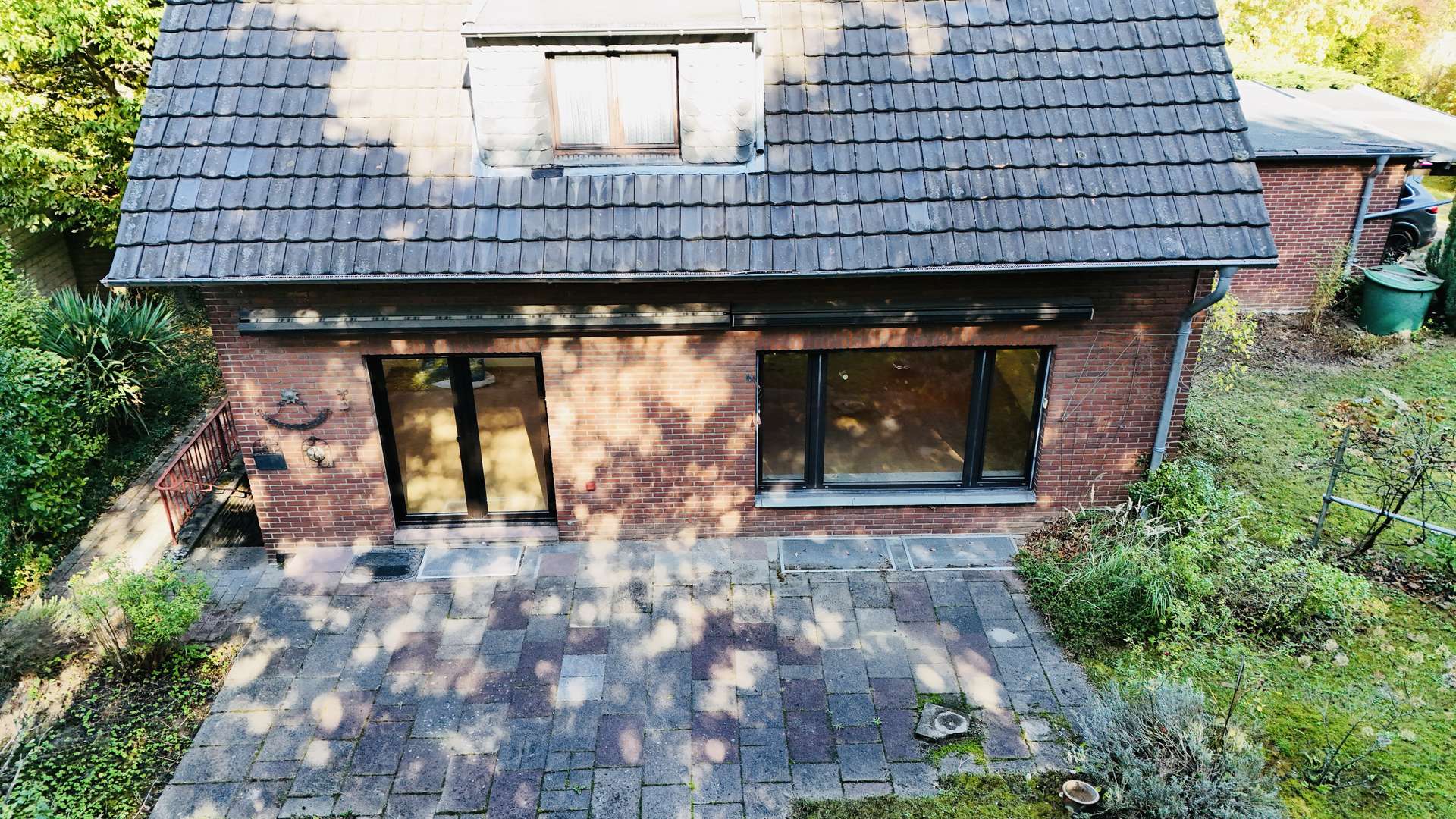 Einfamilienhaus auf großem Grundstück mit viel Potential in Grevenbroich – Ansicht 18
