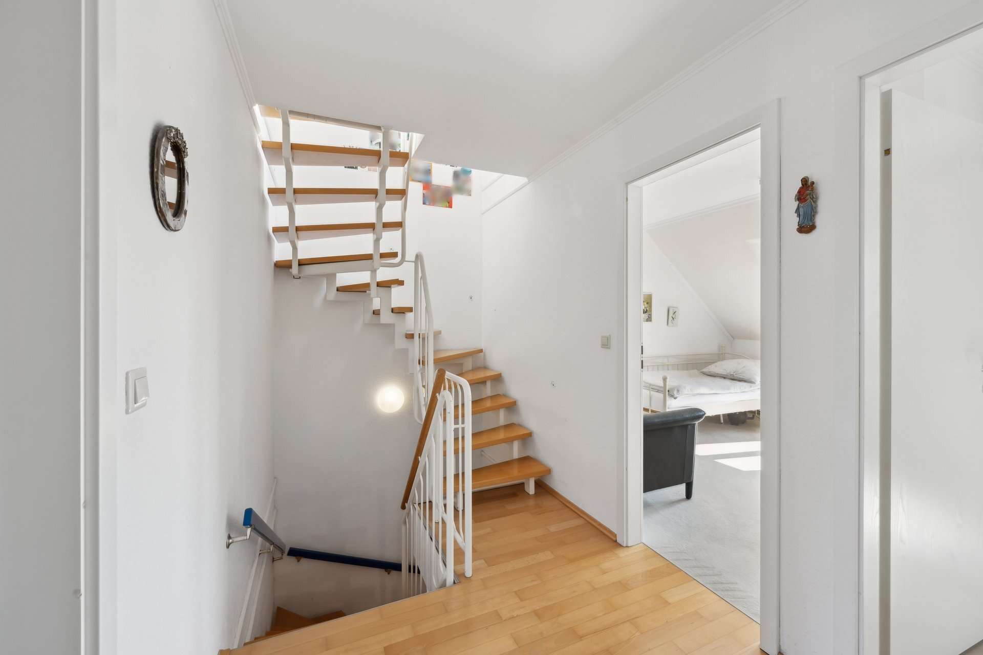 Große Maisonette-Wohnung mit Dachstudio & zwei Balkonen in Jüchen – Ansicht 12