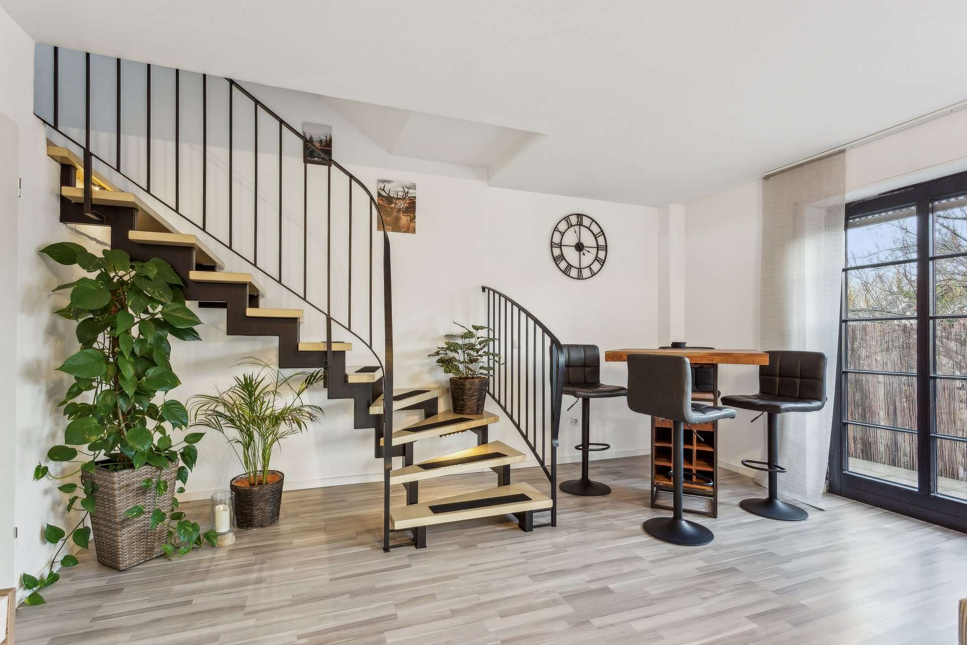 Großzügige Maisonettewohnung mit zwei Bädern und außergewöhnlichem Balkon in Oer-Erkenschwick – Ansicht 7