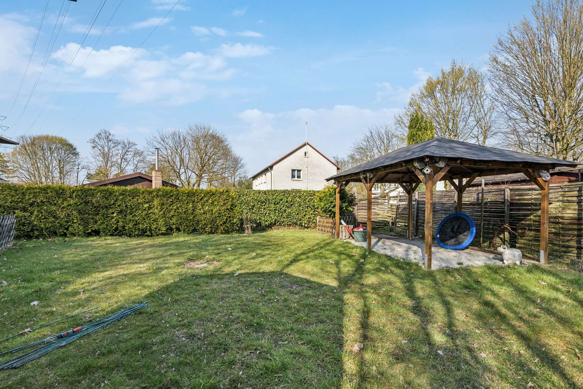 Modernisierte 3-Zimmer-Wohnung in ruhigem Haus mit Gartenoption und Einbauküche in Herne – Ansicht 11