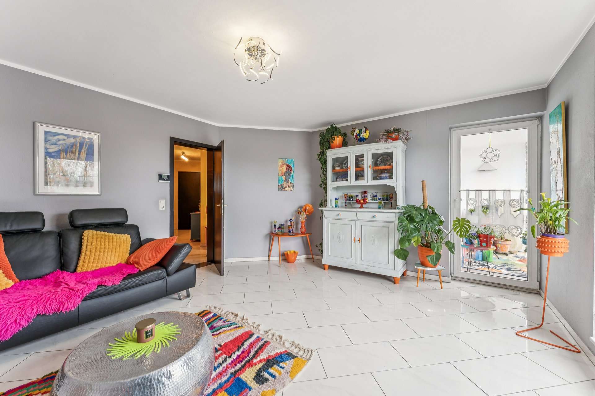 Moderne 2-Zimmer Wohnung mit Südbalkon & Garage in ruhiger Sackgassenlage in Wuppertal – Ansicht 2