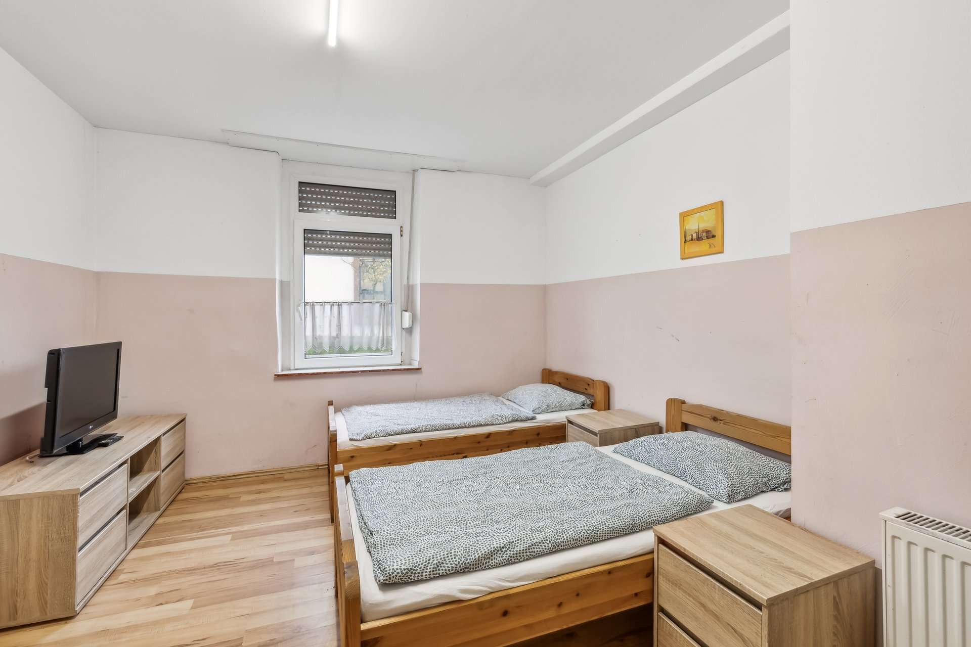 Freigezogenes Mehrfamilienhaus-Ensemble mit Entwicklungspotenzial und flexiblen Möglichkeiten in Bochum – Ansicht 5