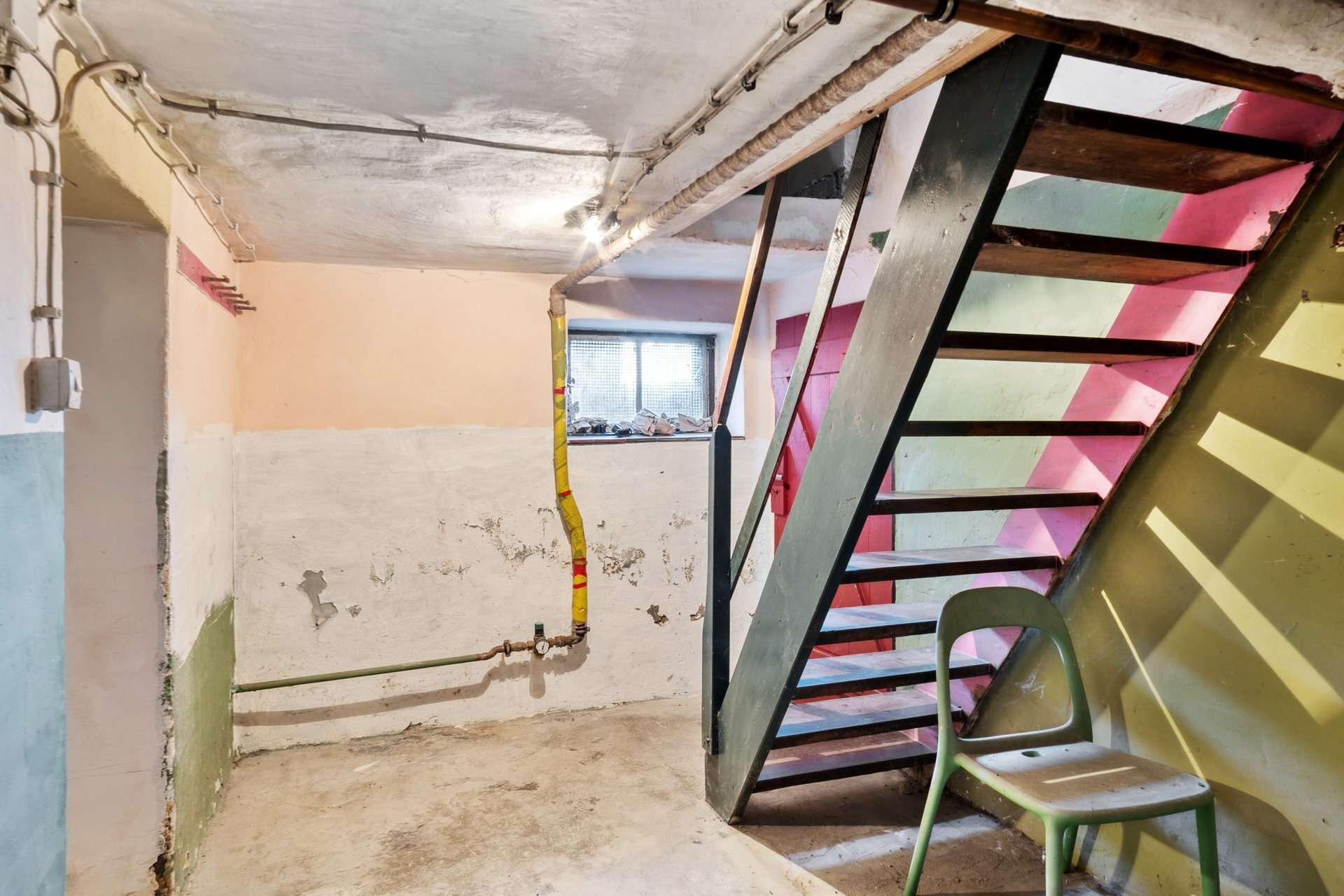 Charmantes Haus in hervorragender Lage mit Gartenidylle und zwei vermieteten Einheiten im DG in Witten – Ansicht 24