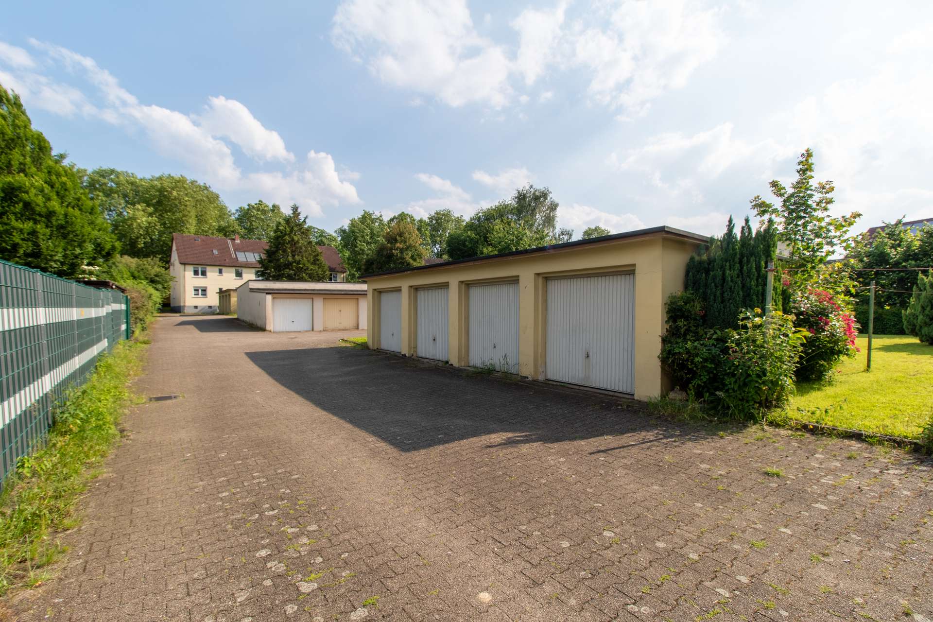 Lukratives Investment: 4 Mehrfamilienhäuser | 20 Wohneinheiten + 34 Garagen in Bochum – Ansicht 37