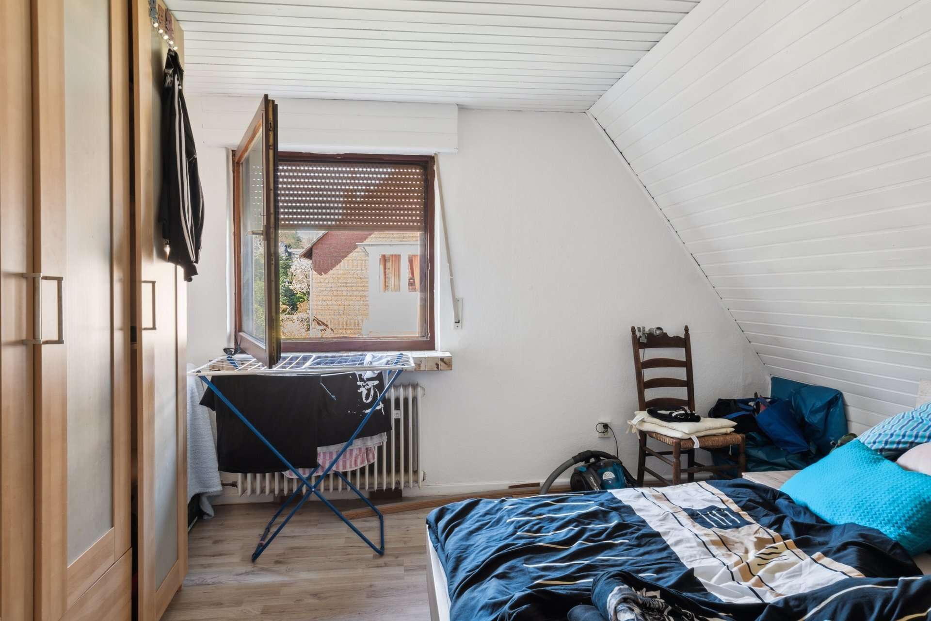 Charmantes Haus in hervorragender Lage mit Gartenidylle und zwei vermieteten Einheiten im DG in Witten – Ansicht 15