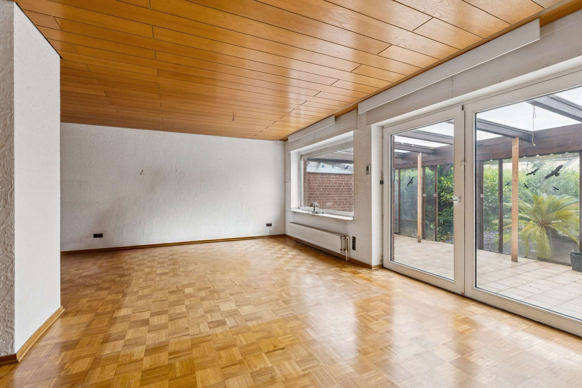 Überraschend viel Platz: Familienhaus mit ausgebautem Dachgeschoss, Hobbyraum und zwei Garagen in Marl – Ansicht 3