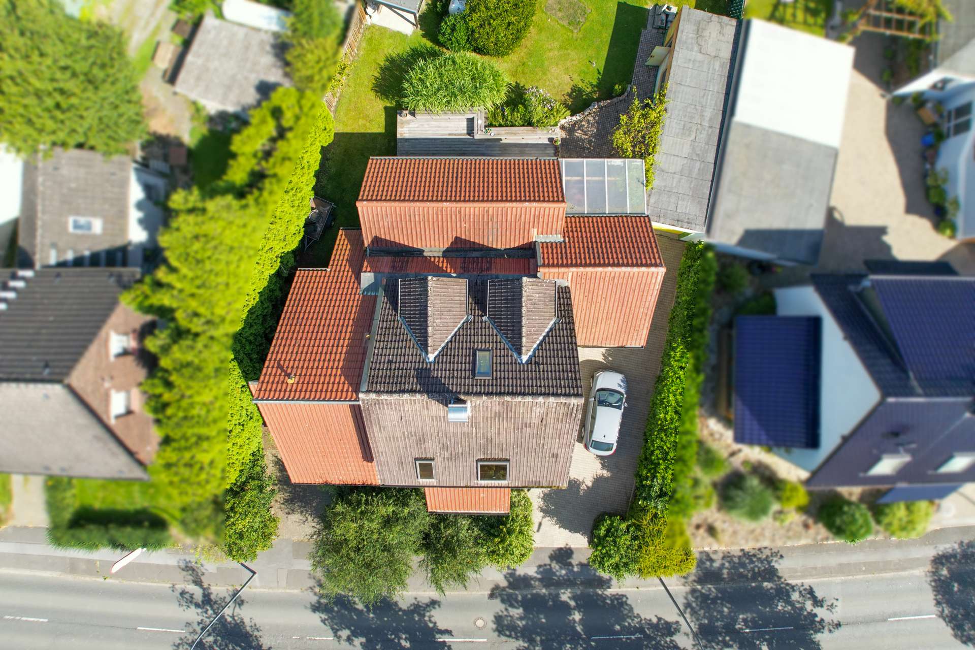 Bezauberndes Einfamilienhaus mit Einliegerwohnung im Landhausstil mit weitläufigem Grundstück in Dortmund – Ansicht 44