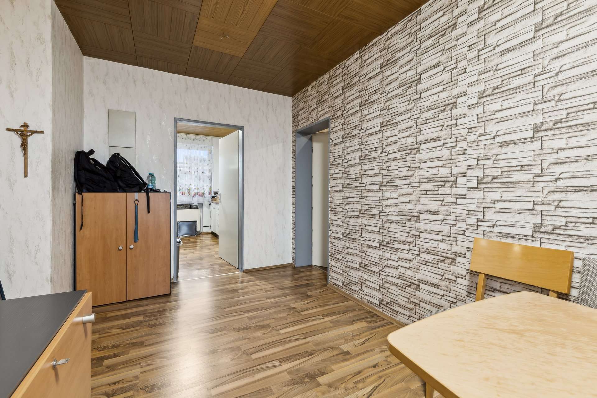 Vermietete 3,5-Zimmer-Wohnung mit Loggia, Aufzug und Tiefgaragenstellplatz in Essen – Ansicht 6