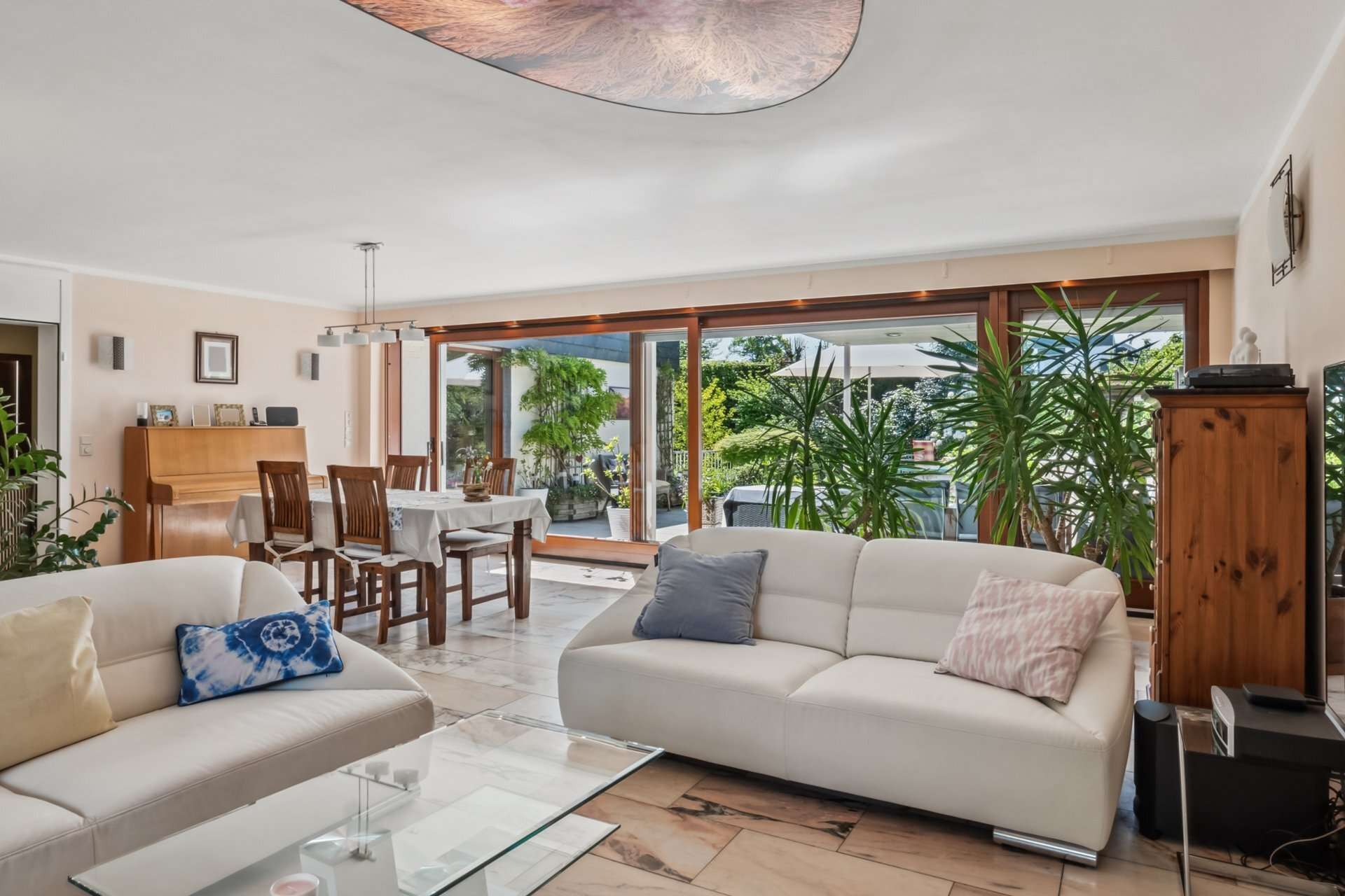 Großzügiger Bungalow am Feldrand mit über 200 m² Wohnfläche, Kamin, Garten und wertiger Ausstattung in Dorsten – Ansicht 7
