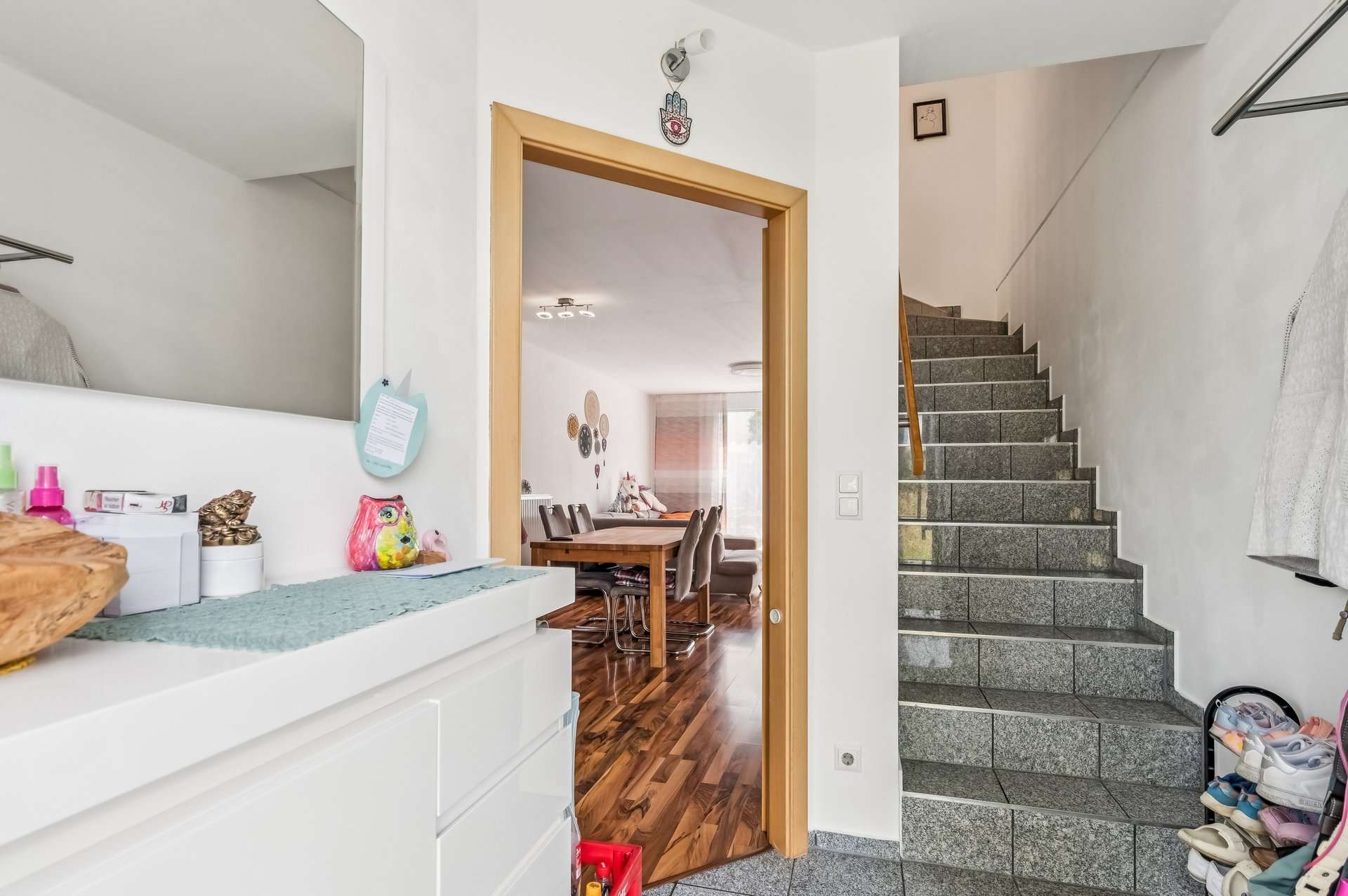 Neuwertiges Reihenhaus in WEG-Anlage mit Garten in Korschenbroich in Korschenbroich – Ansicht 6